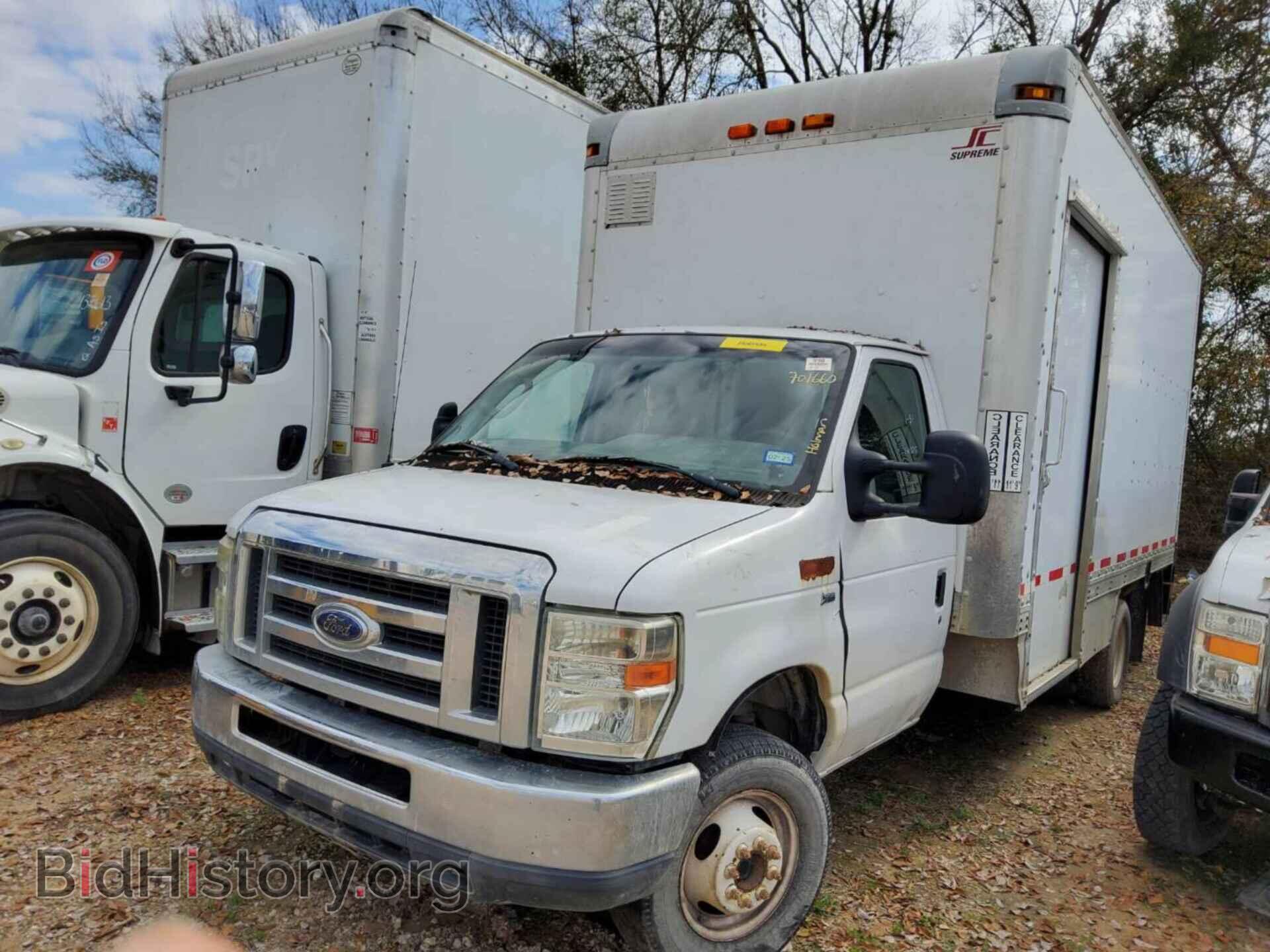 2013 FORD ECONOLINE - VIN: 1FDWE3FL3DDA05718 - Photo 2