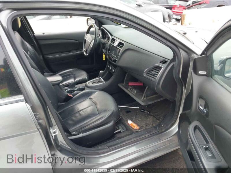 2013 Chrysler 200 (VIN 1C3CCBCG7DN654886) — photo 5 of 13