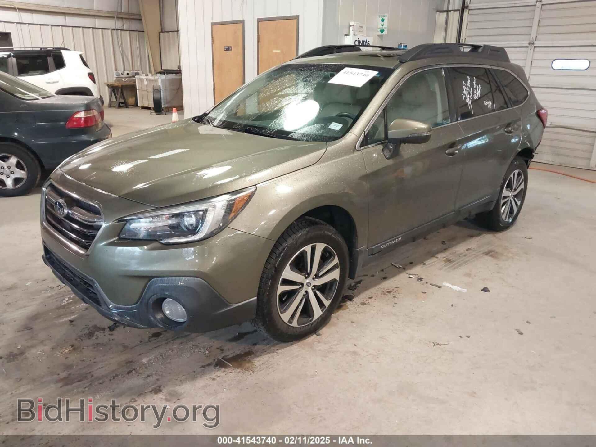 2018 SUBARU OUTBACK - VIN: 4S4BSANC3J3261663 - Photo 2