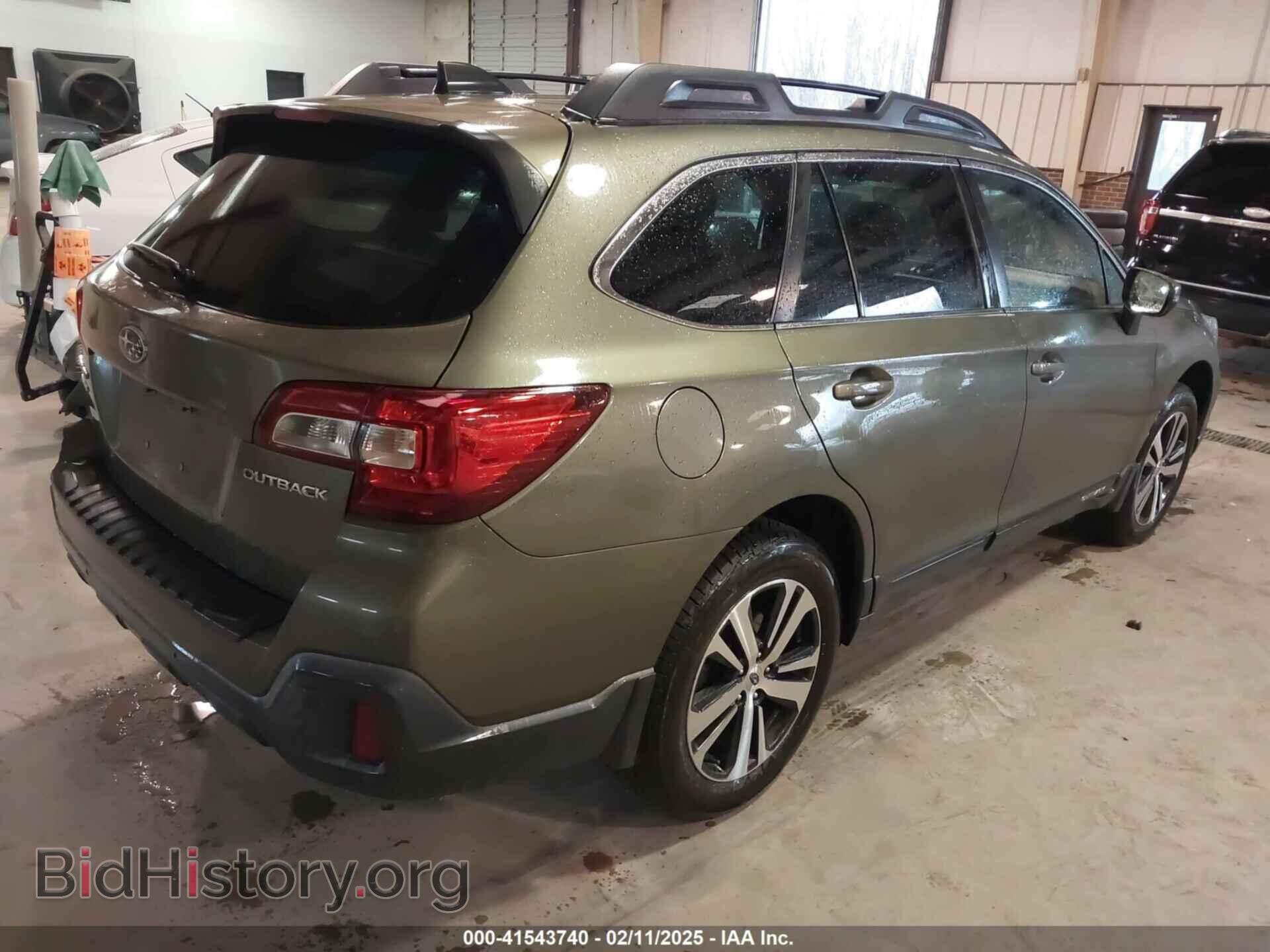 2018 SUBARU OUTBACK - VIN: 4S4BSANC3J3261663 - Photo 4