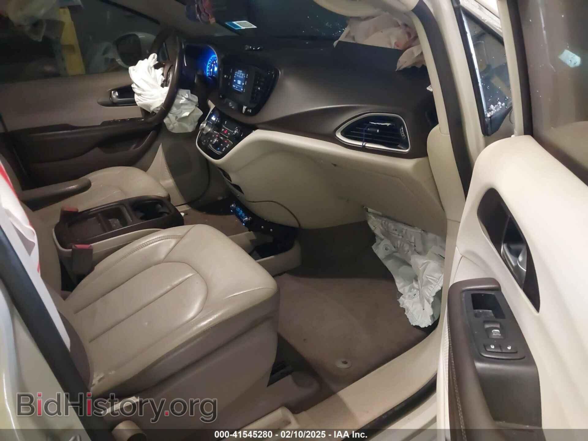 2017 CHRYSLER PACIFICA - VIN: 2C4RC1BG2HR613690 - Фото 5