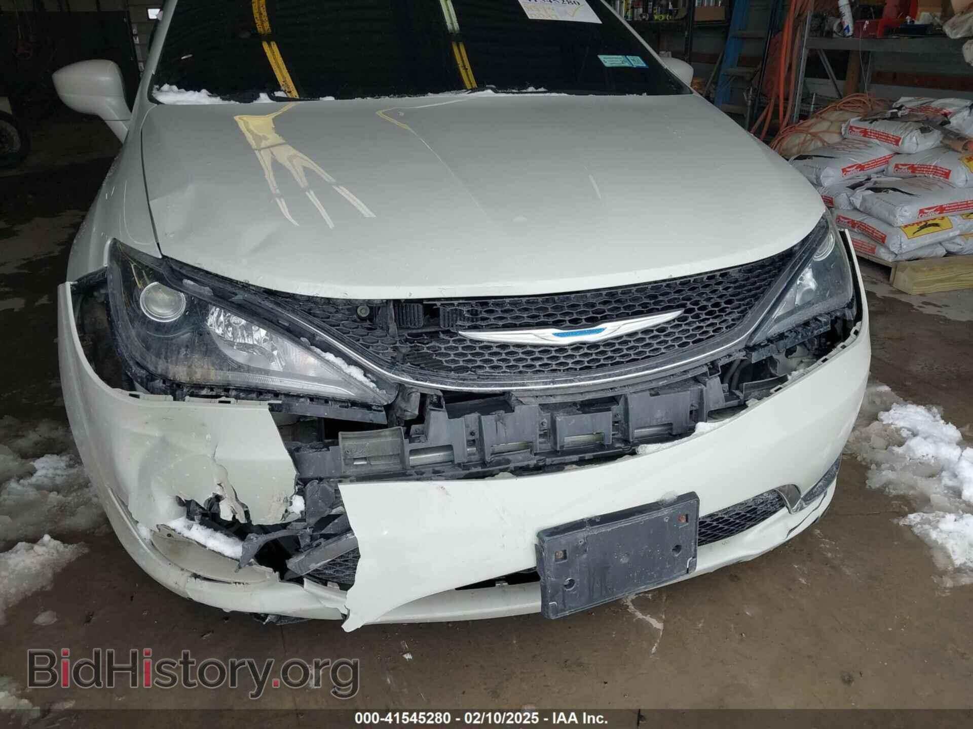 2017 CHRYSLER PACIFICA - VIN: 2C4RC1BG2HR613690 - Фото 6