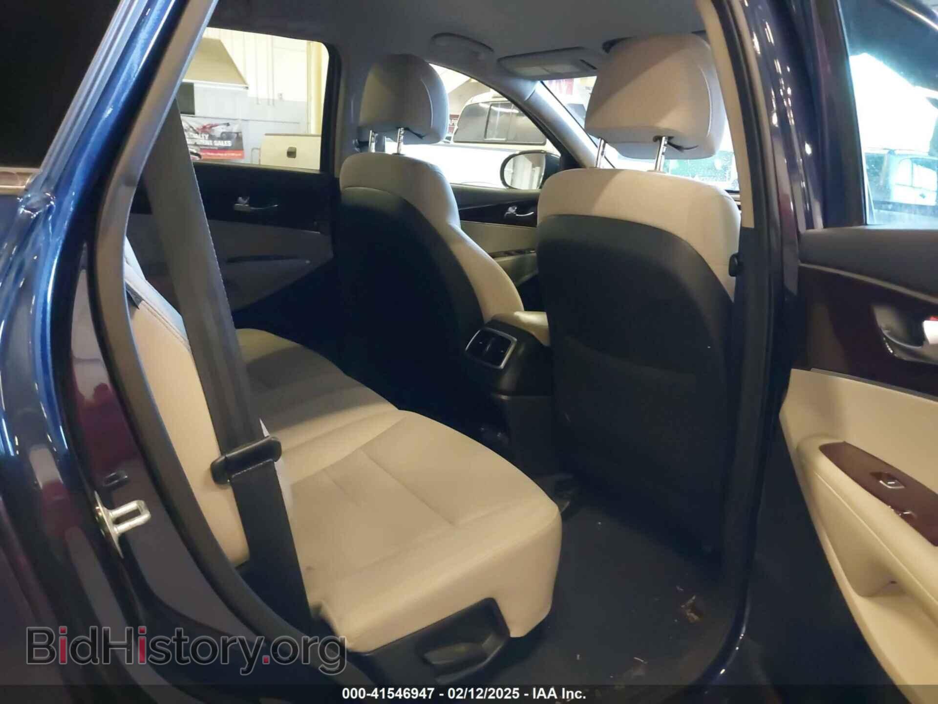 2017 KIA SORENTO - VIN: 5XYPGDA37HG218095 - Фото 8