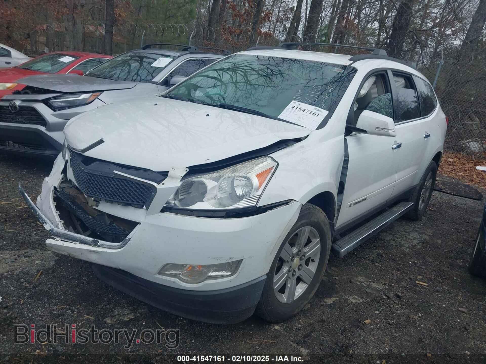2009 CHEVROLET TRAVERSE - VIN: 1GNER23D29S108165 - Фото 2