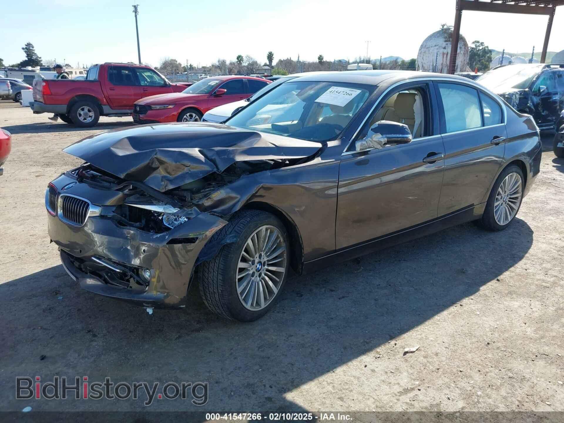2013 BMW 328I - VIN: WBA3A5C54DF351332 - Фото 2