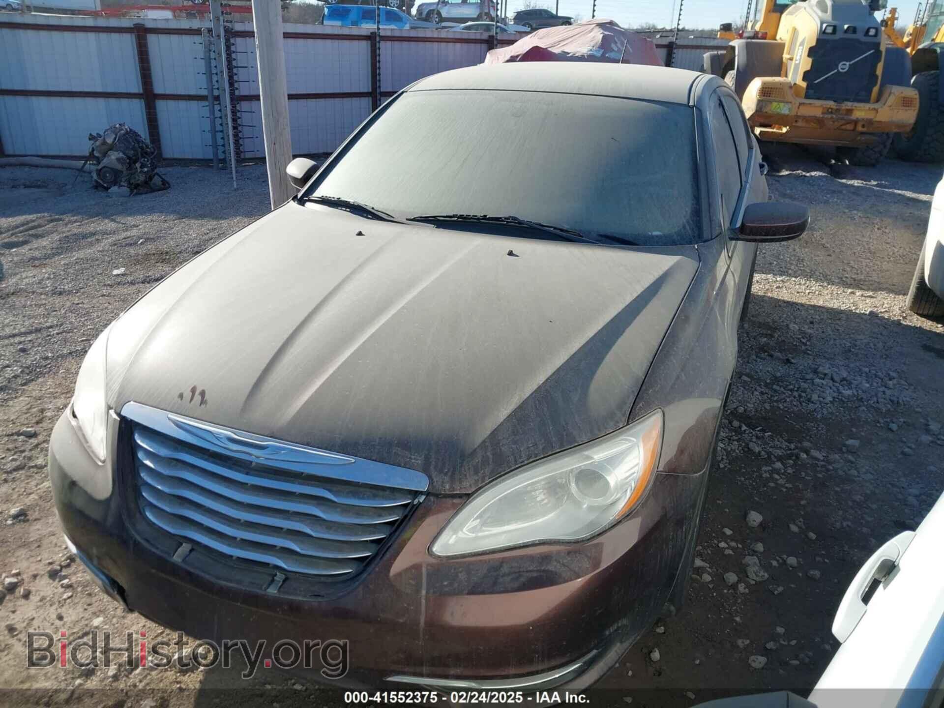 2013 CHRYSLER 200 - VIN: 1C3CCBBB8DN693721 - Фото 2