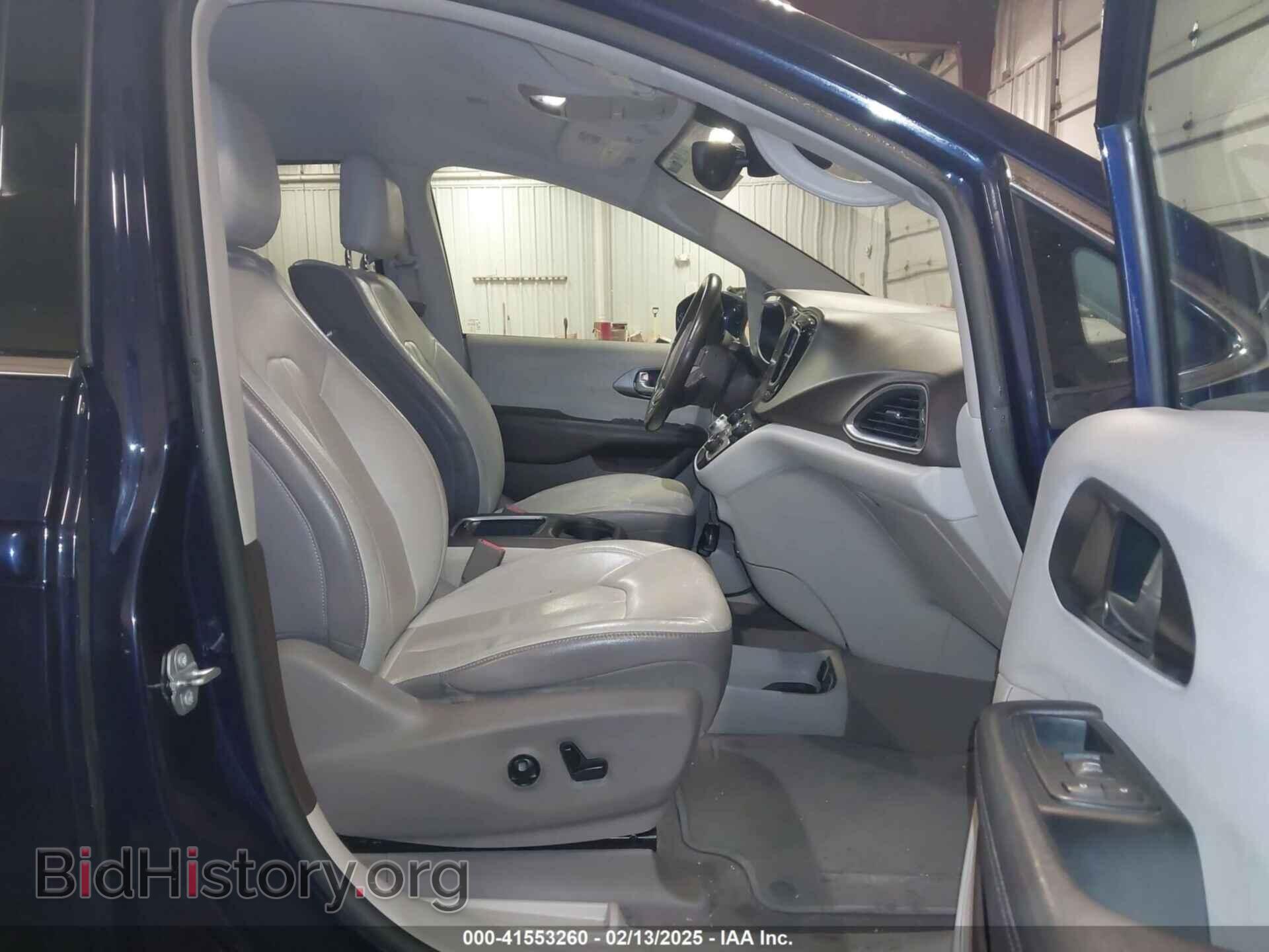2017 CHRYSLER PACIFICA - VIN: 2C4RC1EG0HR594018 - Фото 5