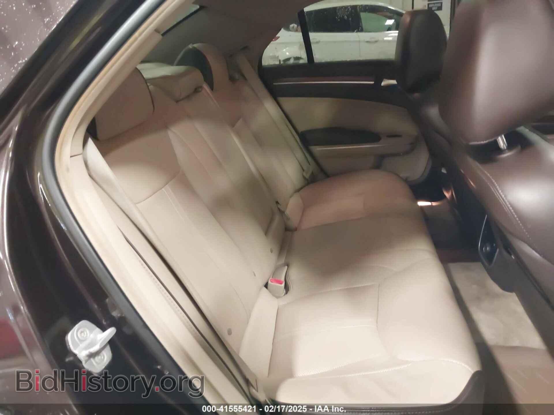 2012 CHRYSLER 300C - VIN: 2C3CCAST7CH314282 - Фото 8