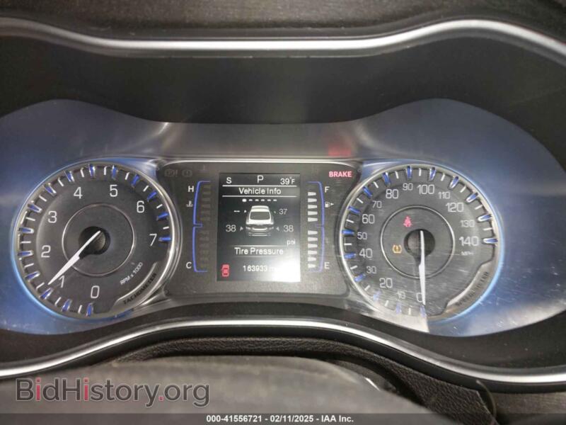 2015 Chrysler 200 (VIN 1C3CCCAB8FN574237) — photo 7 of 11