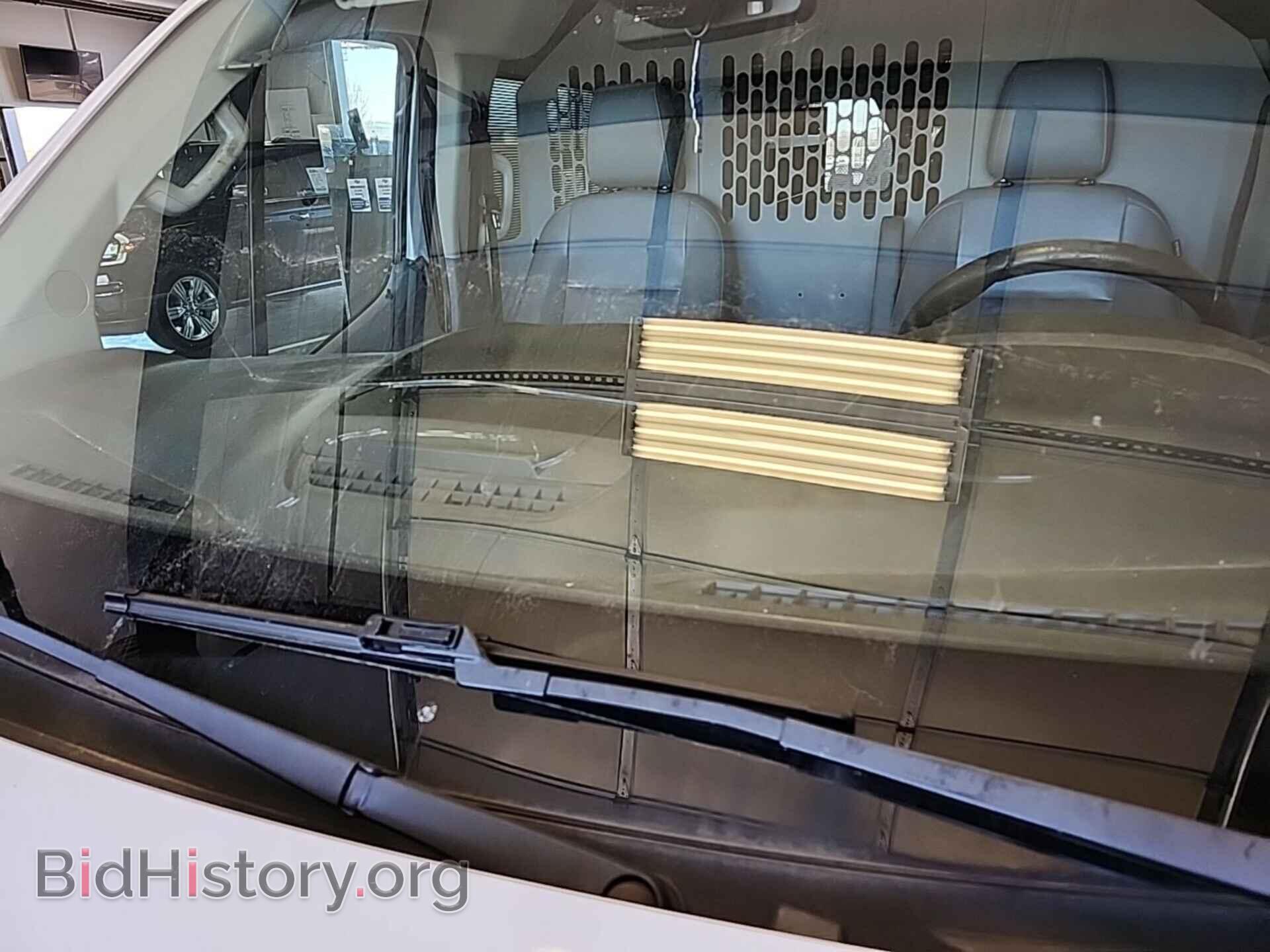 2019 FORD TRANSIT-150 - VIN: 1FTYE1YM2KKB31973 - Photo 2