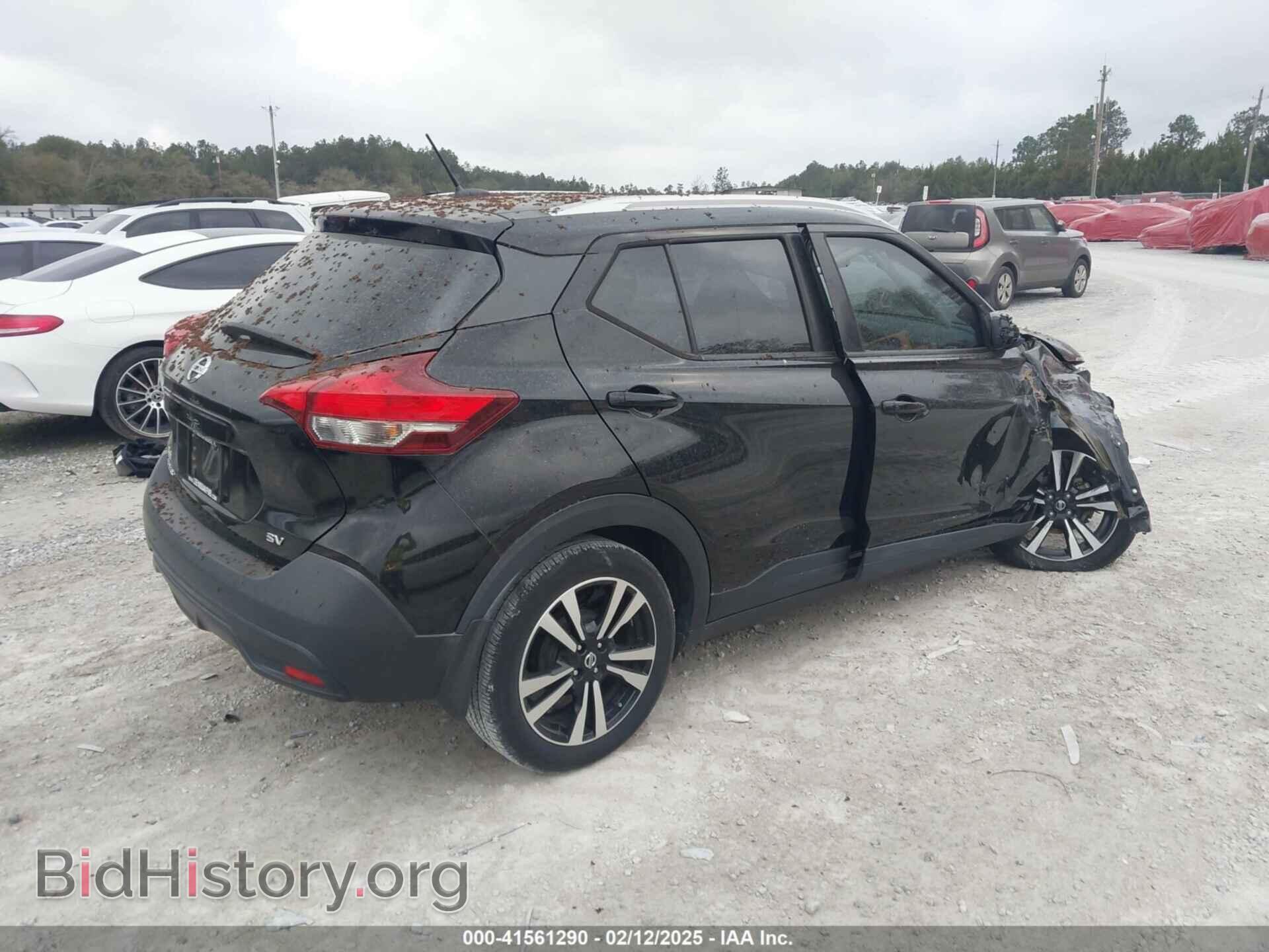 2019 NISSAN KICKS - VIN: 3N1CP5CU3KL478152 - Фото 4