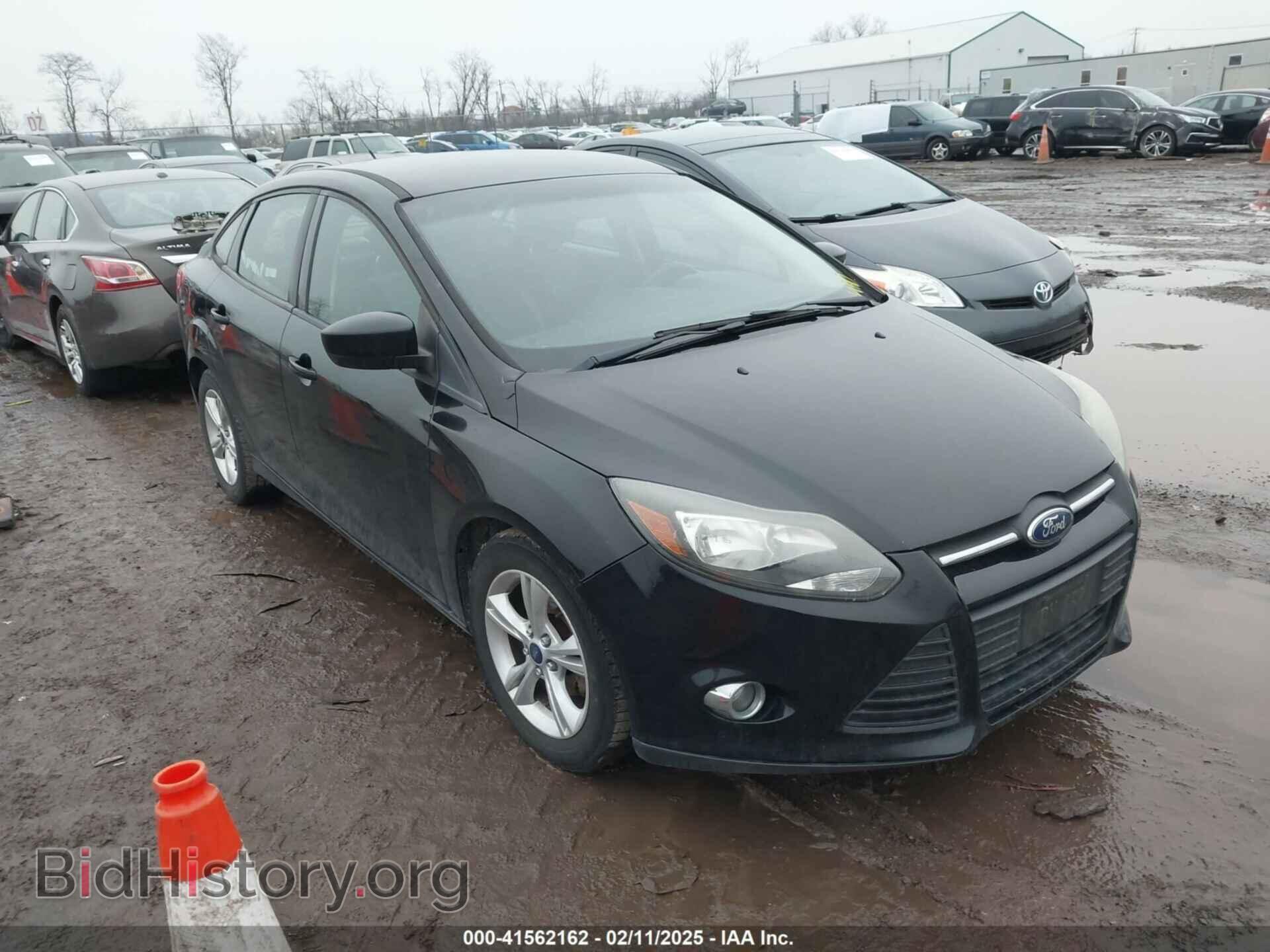 Фотография 1FAHP3F25CL210000 - FORD FOCUS 2012