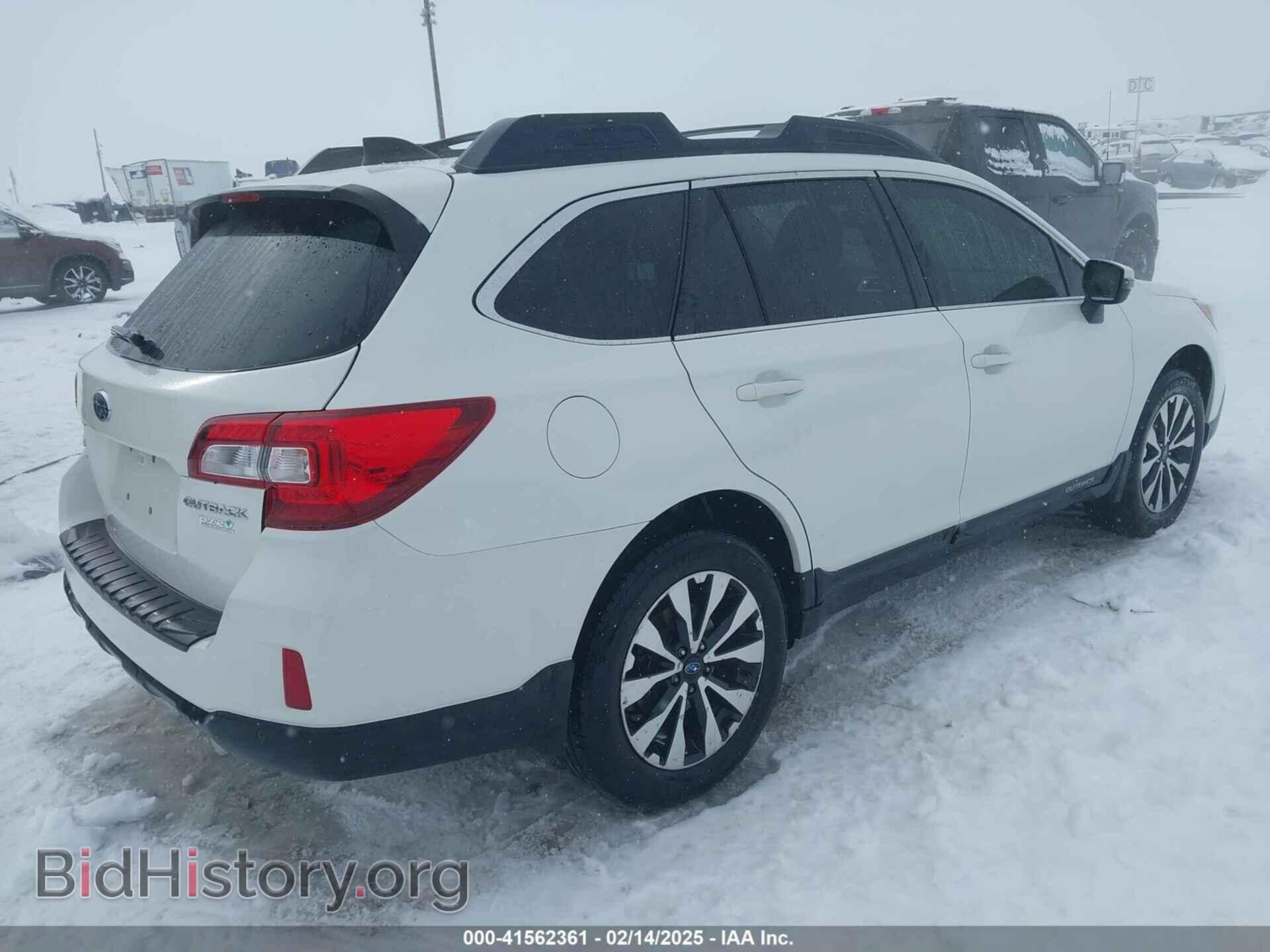 2017 SUBARU OUTBACK - VIN: 4S4BSANC1H3329159 - Фото 4