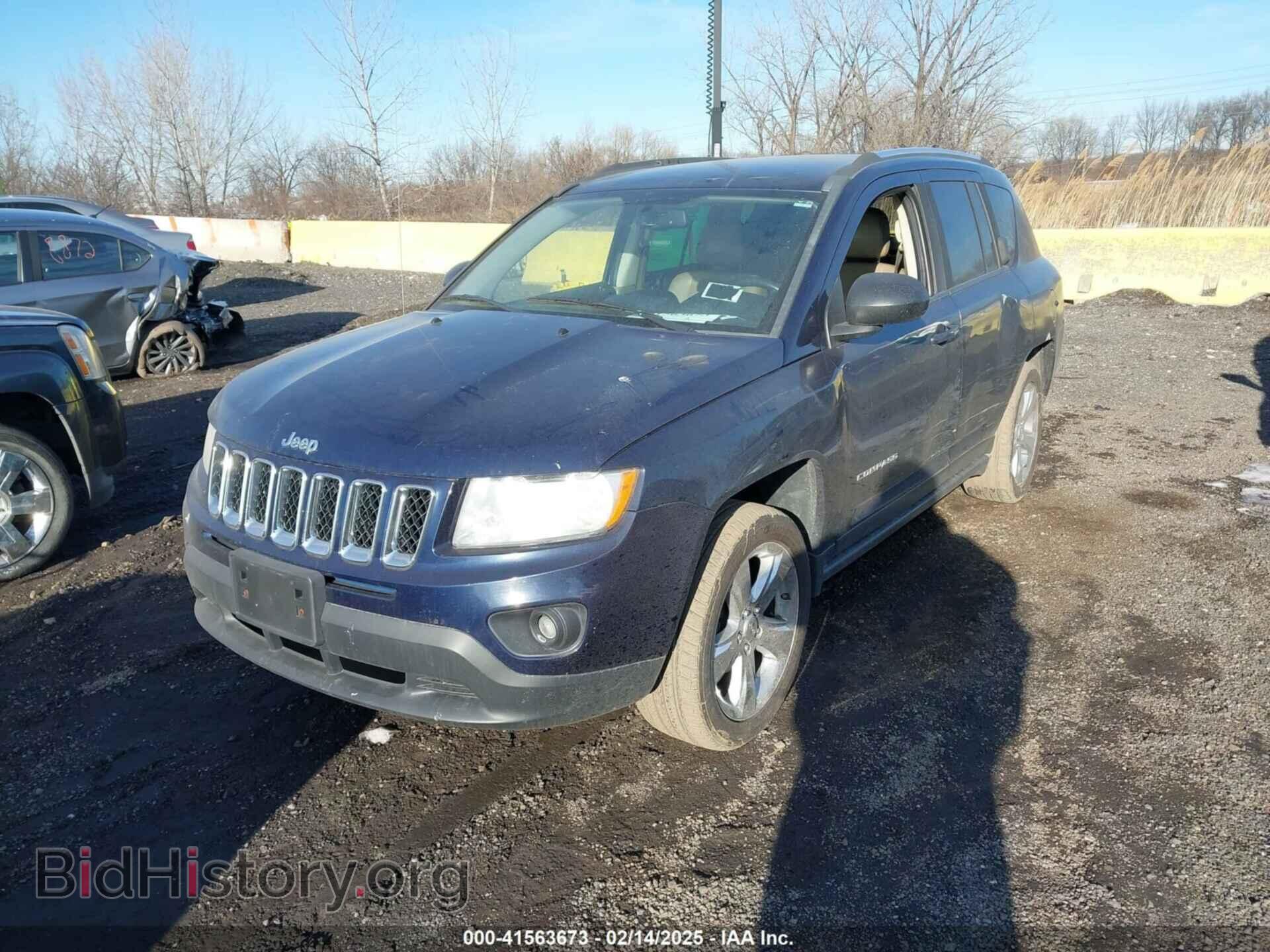 2012 JEEP COMPASS - VIN: 1C4NJDCB0CD664366 - Photo 2