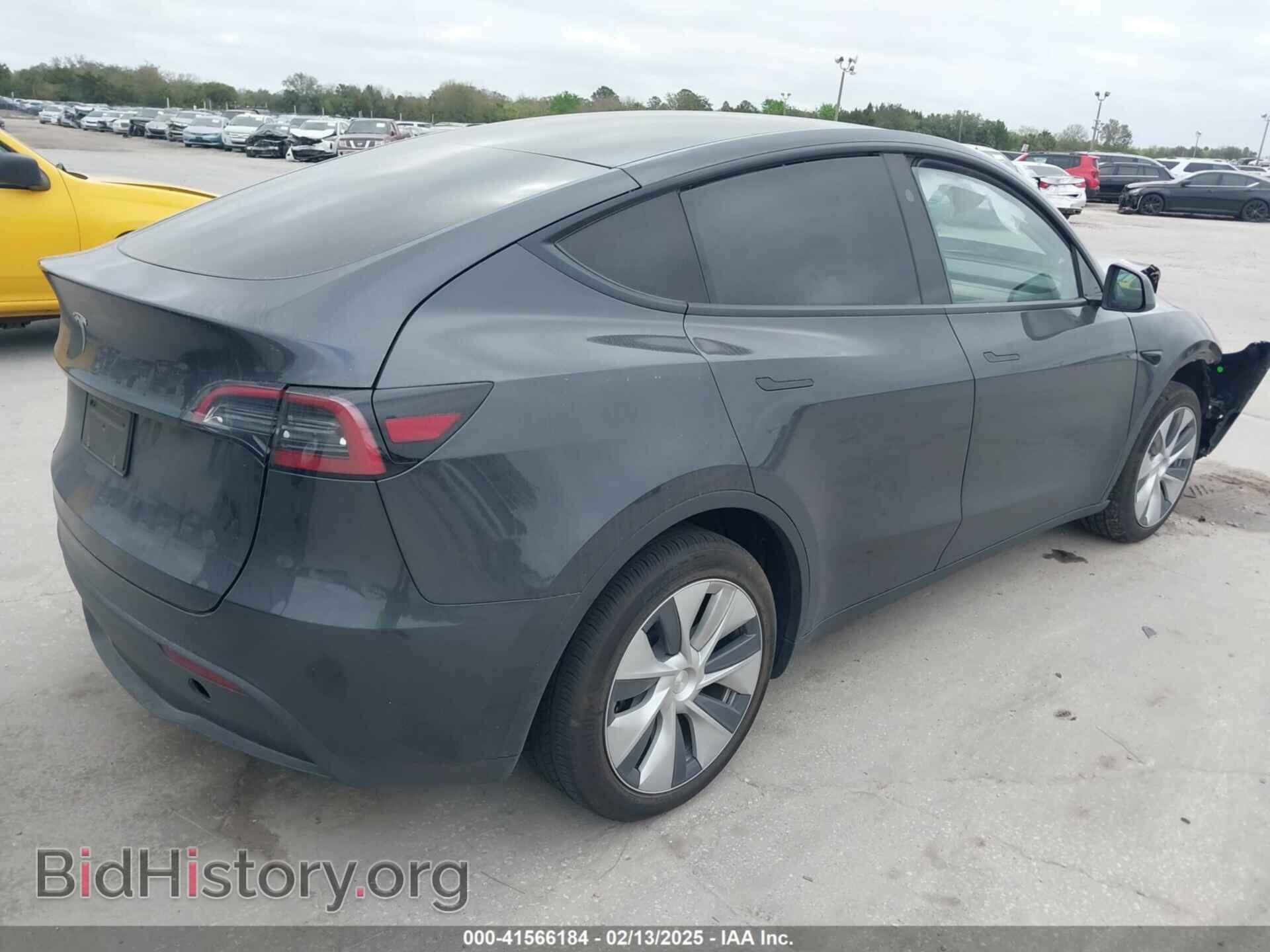 2024 TESLA MODEL Y - VIN: 7SAYGDED3RF002246 - Фото 4