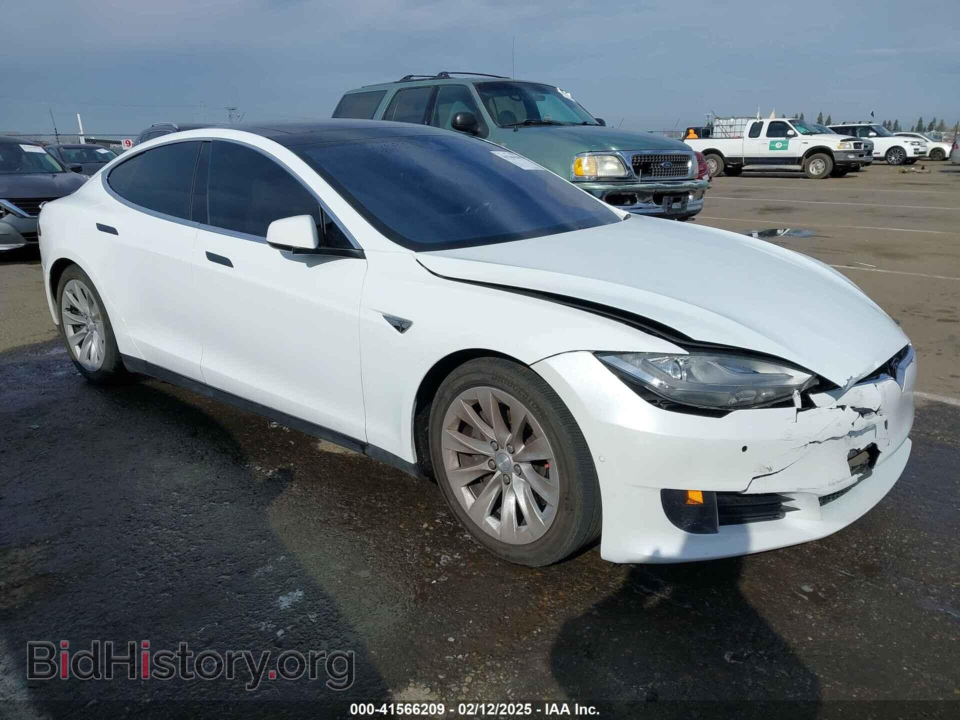 Фотография 5YJSA1S20FF092750 - TESLA MODEL S 2015
