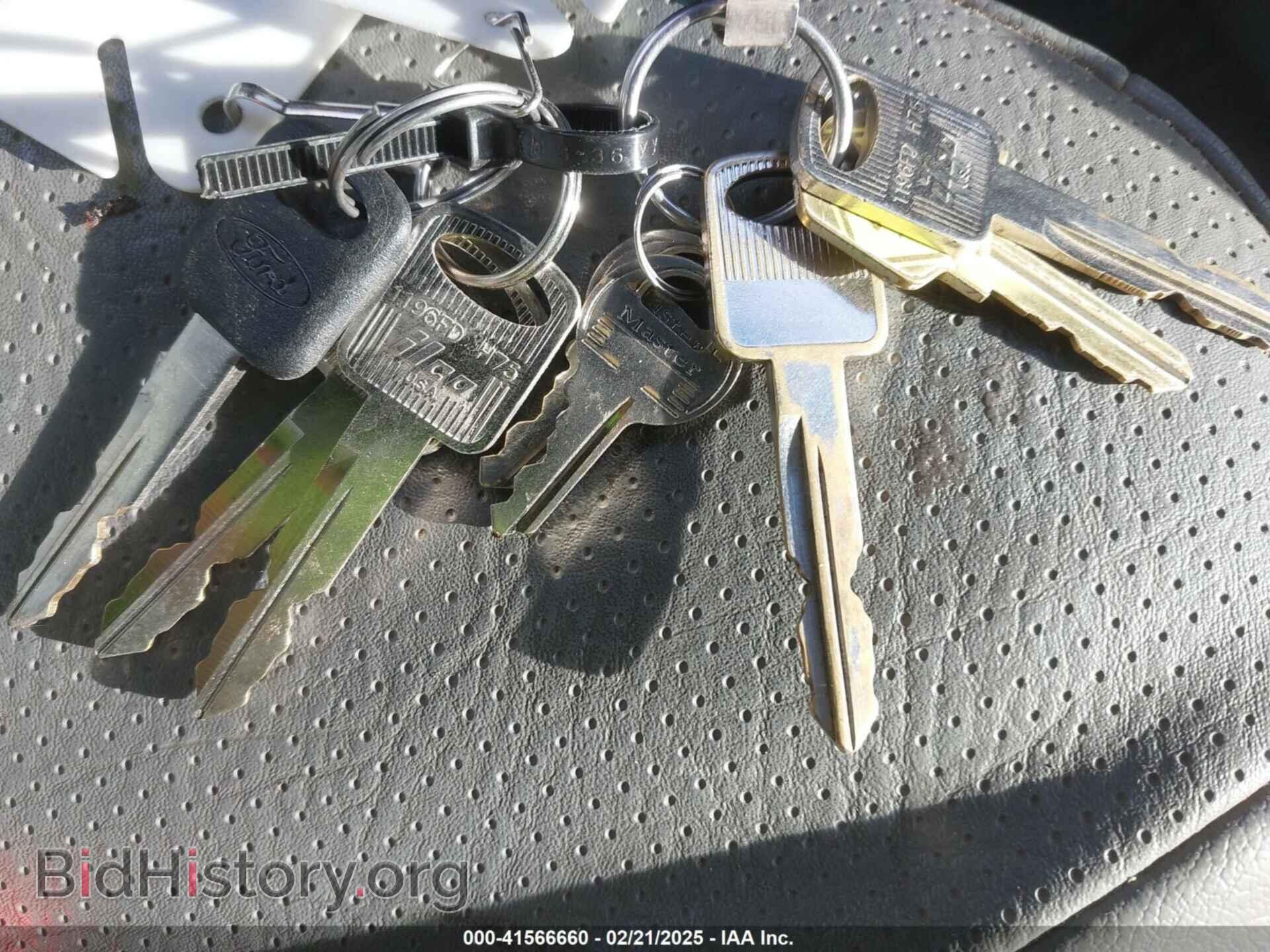 2008 FORD E-150 - VIN: 1FTNE14W88DB57629 - Фото 11