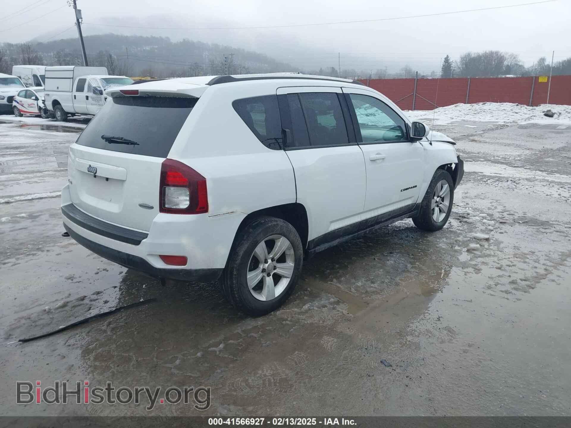 2014 JEEP COMPASS - VIN: 1C4NJDEB5ED892184 - Photo 4