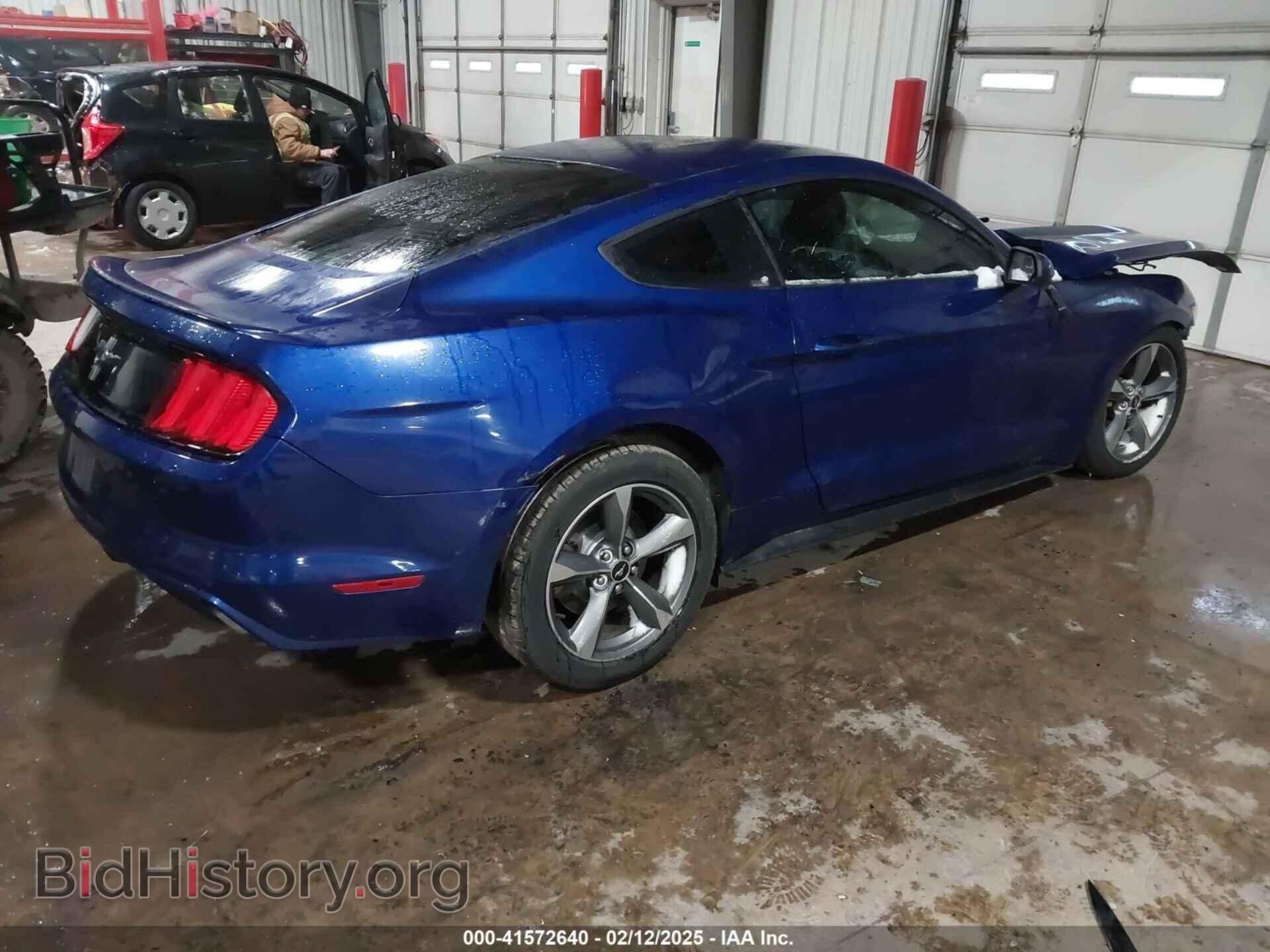 2016 FORD MUSTANG - VIN: 1FA6P8AM8G5260896 - Фото 4