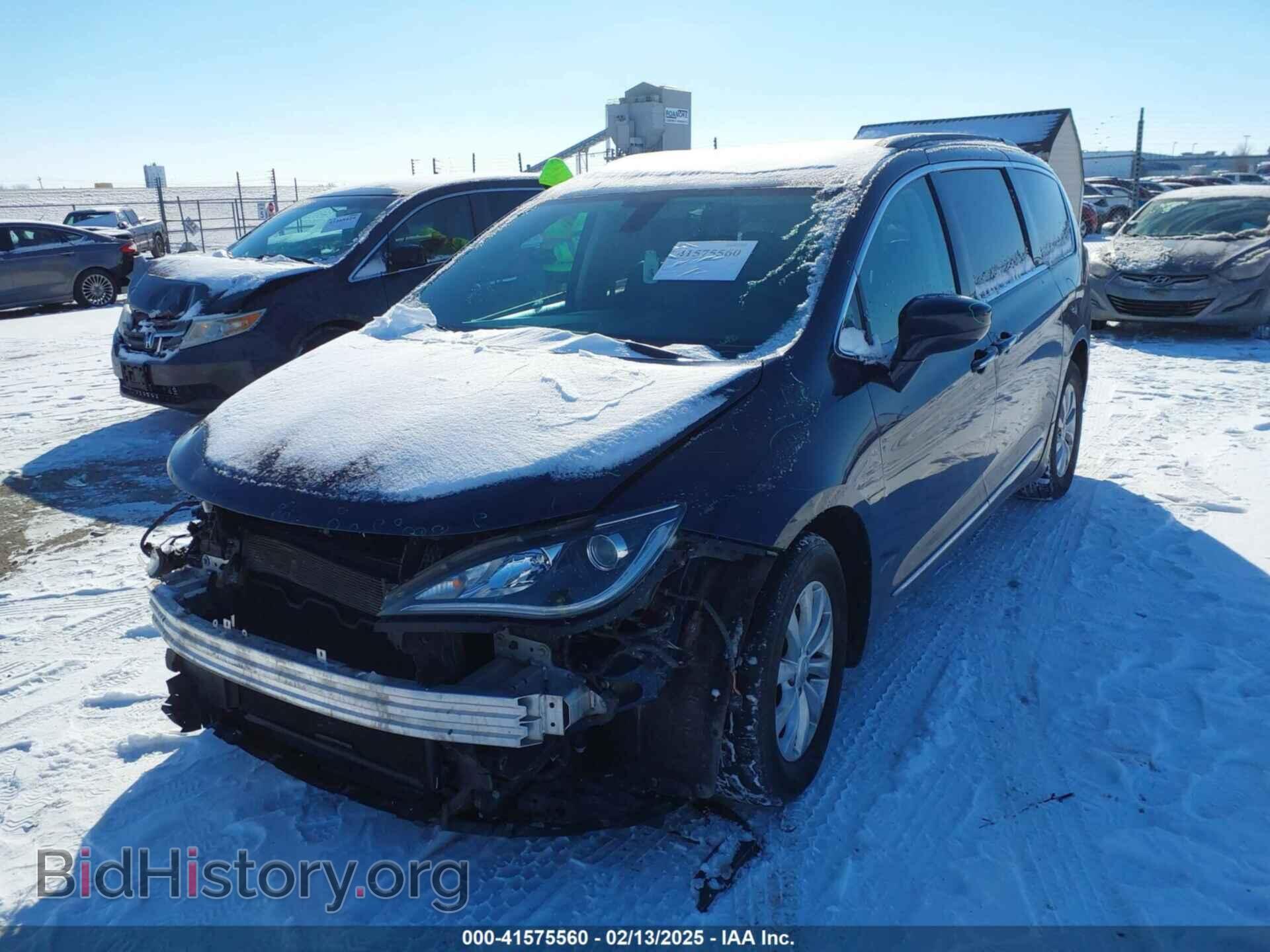 2017 CHRYSLER PACIFICA - VIN: 2C4RC1BG4HR804527 - Фото 2