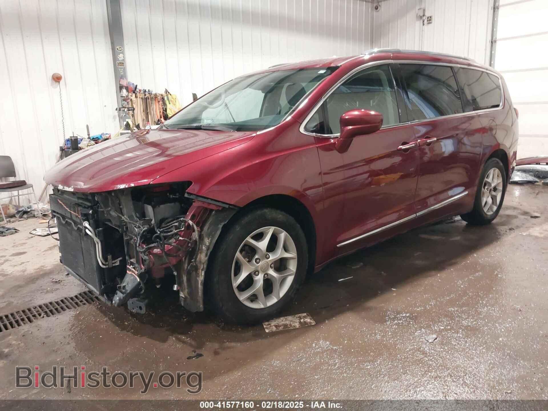2017 CHRYSLER PACIFICA - VIN: 2C4RC1EG2HR660150 - Фото 2