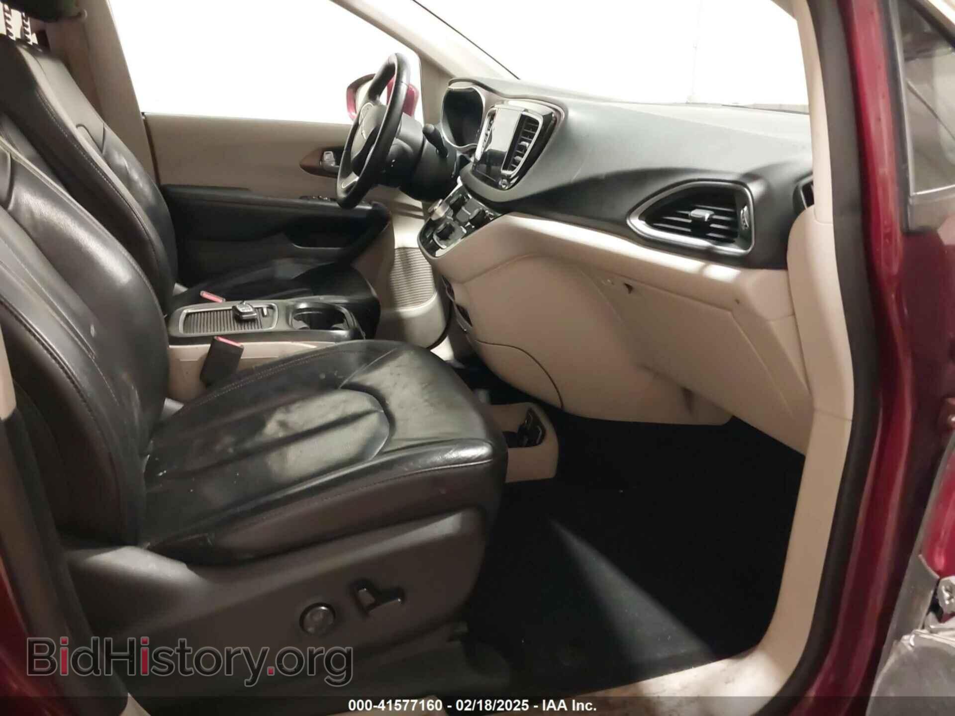2017 CHRYSLER PACIFICA - VIN: 2C4RC1EG2HR660150 - Фото 5