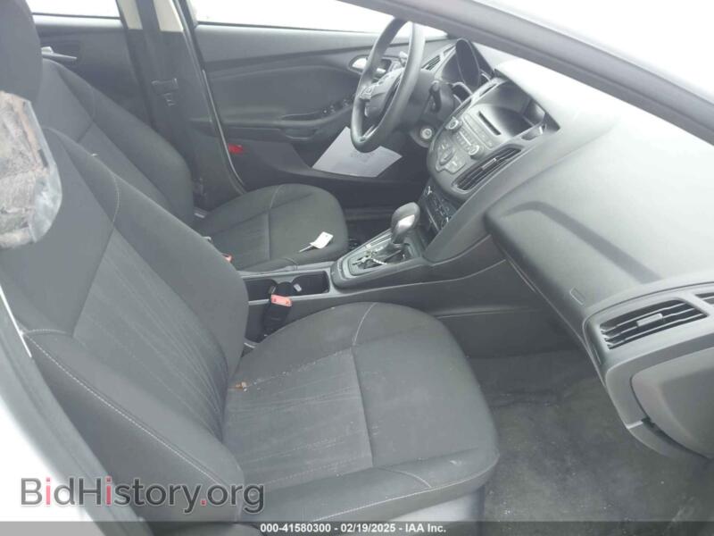 2017 Ford FOCUS (VIN 1FADP3F20HL235067) — photo 5 of 14