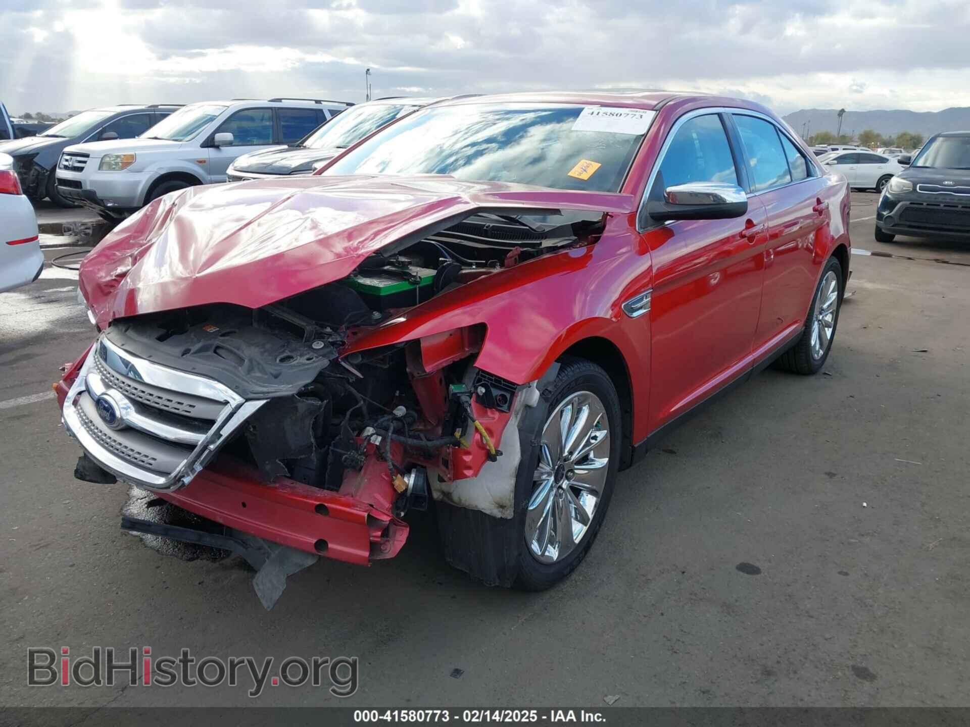 2011 FORD TAURUS - VIN: 1FAHP2FW9BG127237 - Фото 2