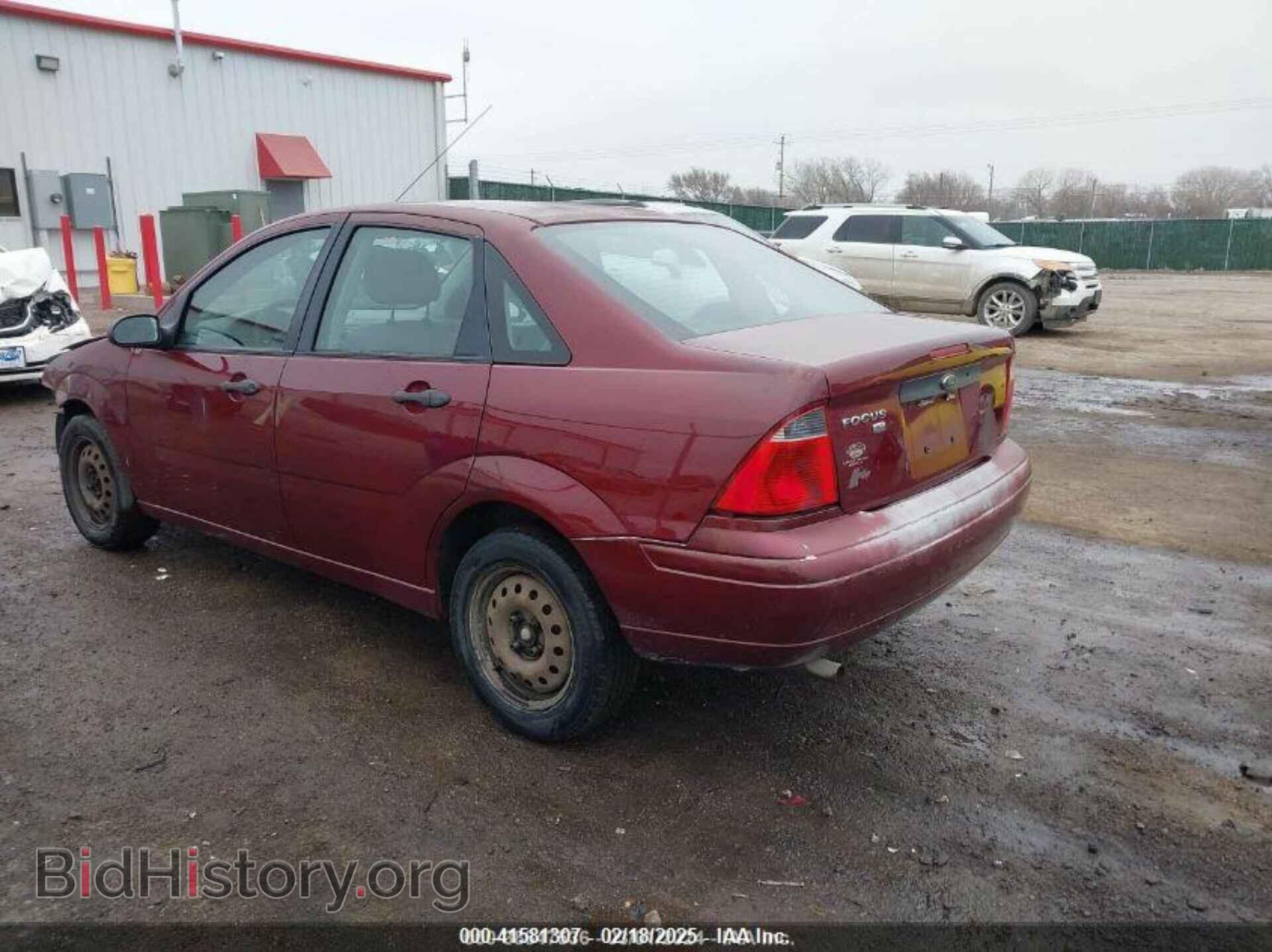 2007 FORD FOCUS - VIN: 1FAFP34NX7W172109 - Фото 3