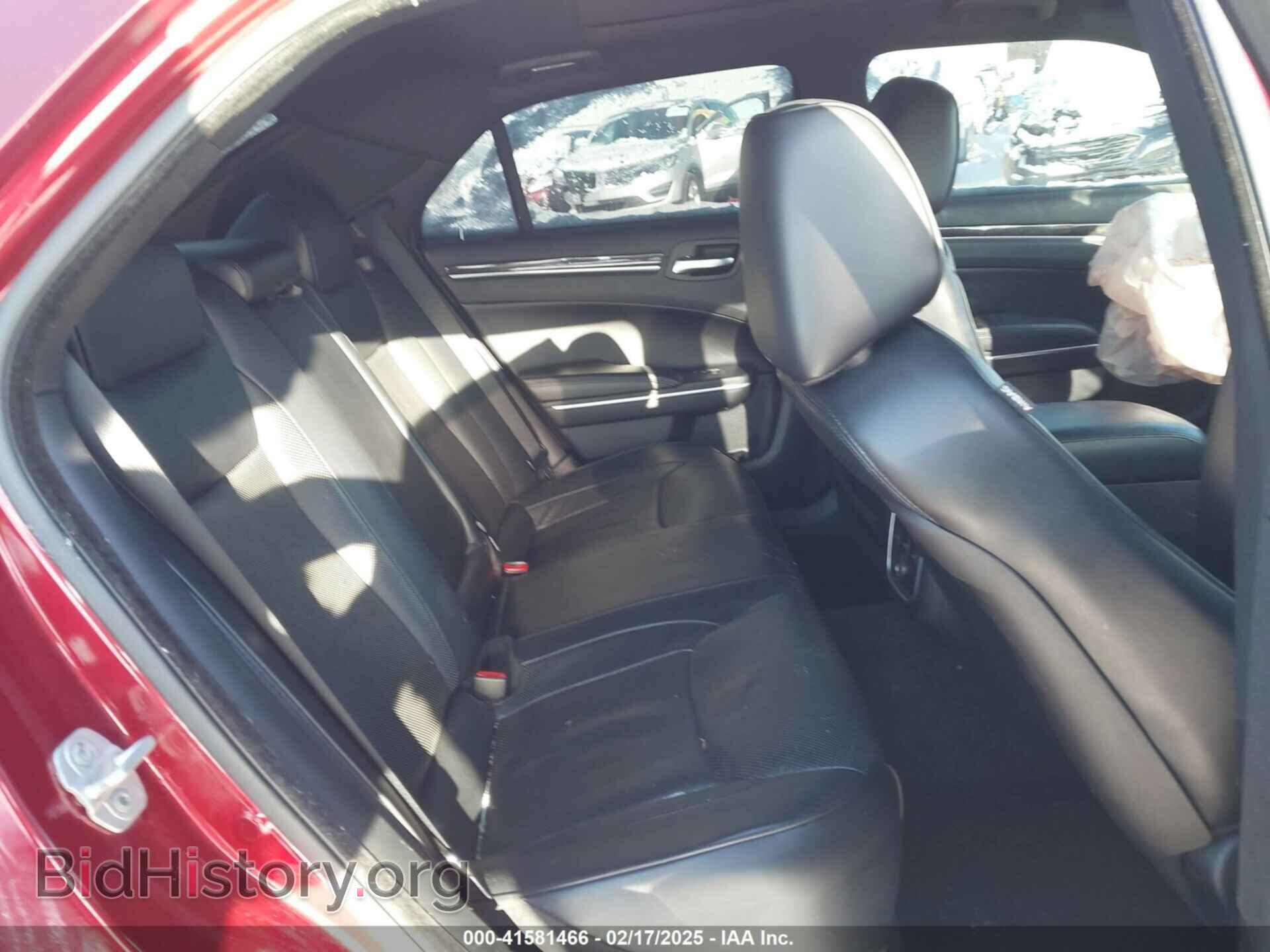 2014 CHRYSLER 300C - VIN: 2C3CCAET9EH104233 - Фото 8