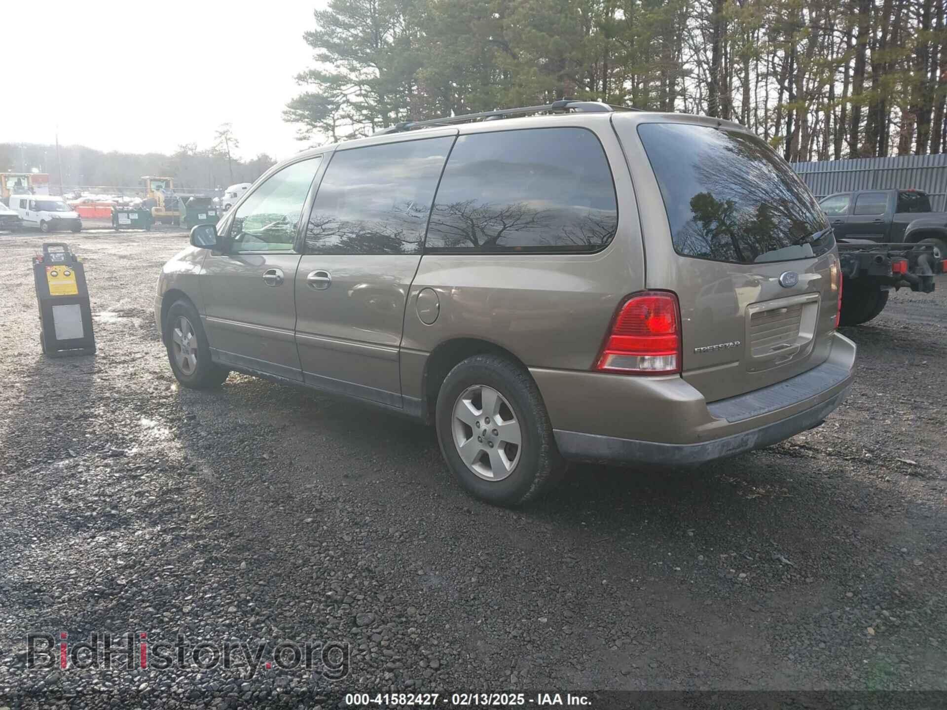 2005 FORD FREESTAR - VIN: 2FMZA57695BA72604 - Фото 3