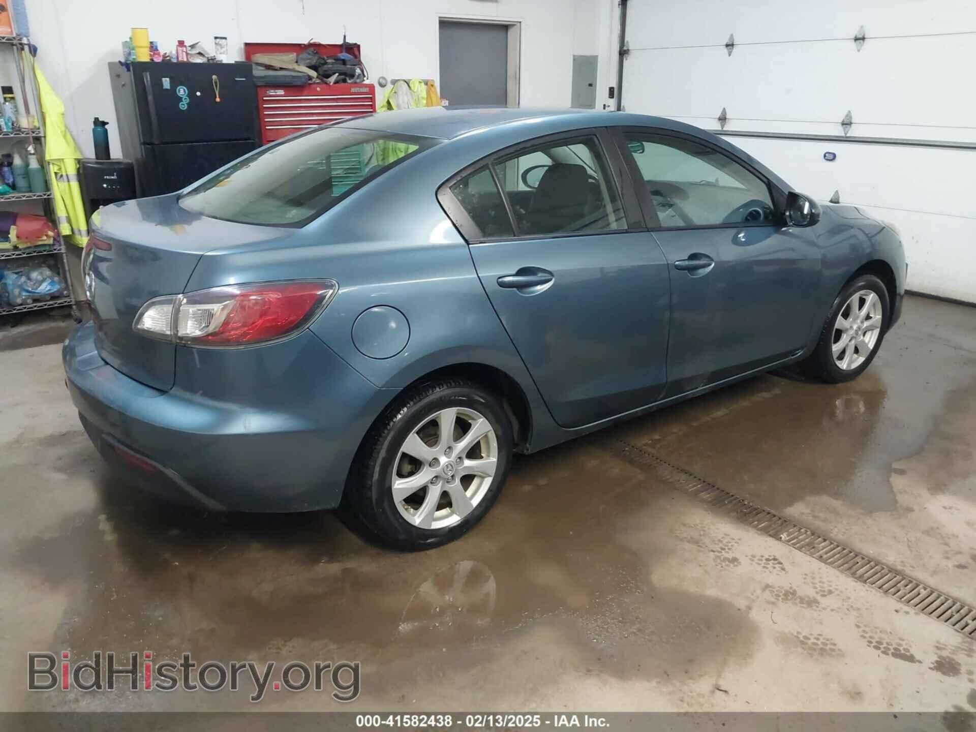 2011 MAZDA MAZDA3 - VIN: JM1BL1VF3B1900925 - Фото 4