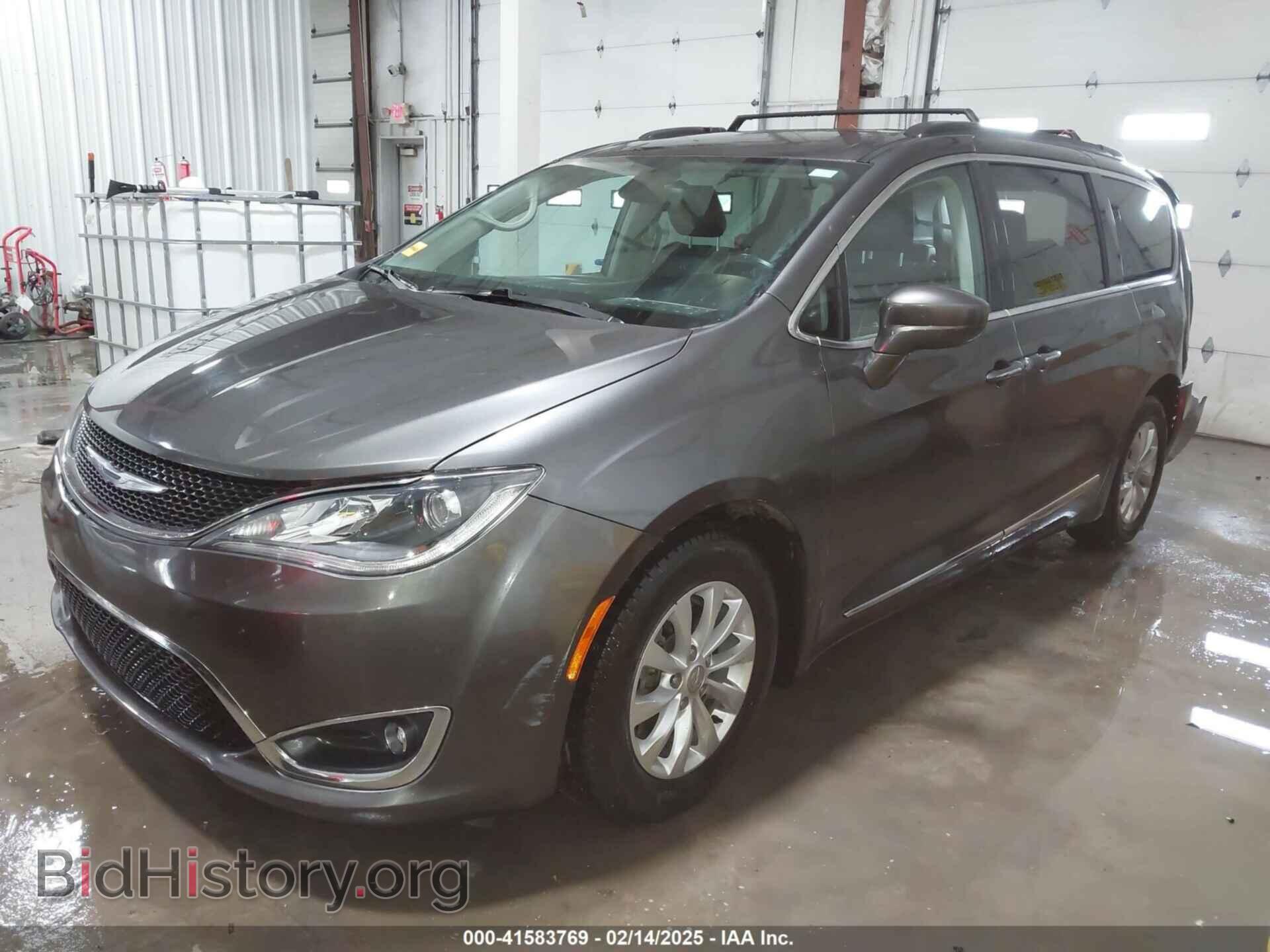 2017 CHRYSLER PACIFICA - VIN: 2C4RC1BG8HR845050 - Photo 2