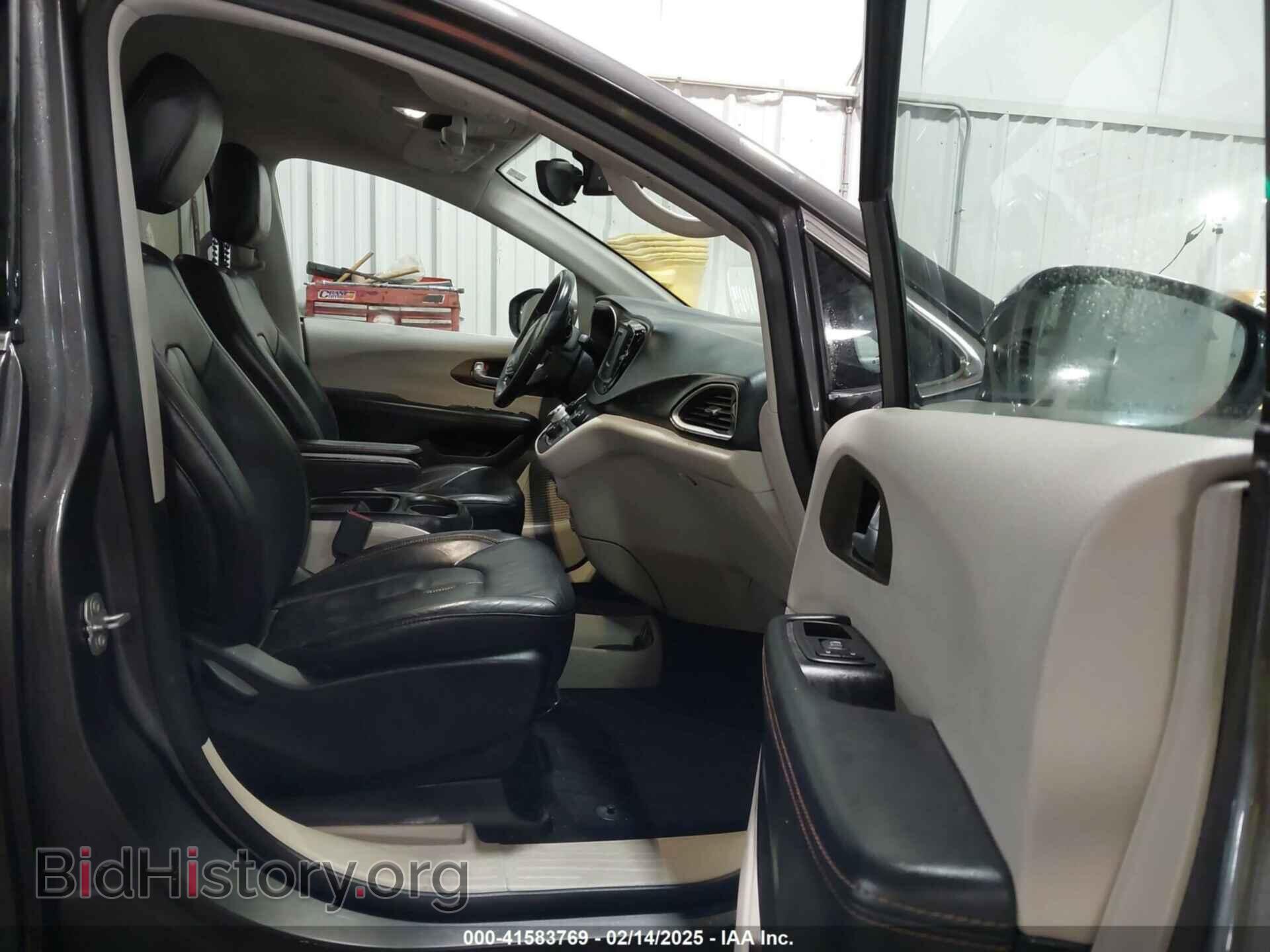 2017 CHRYSLER PACIFICA - VIN: 2C4RC1BG8HR845050 - Photo 5