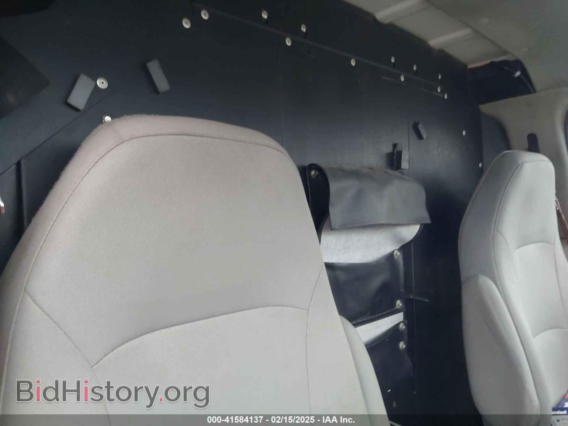 2007 FORD E-250 - VIN: 1FTNE24W27DA99876 - Фото 8