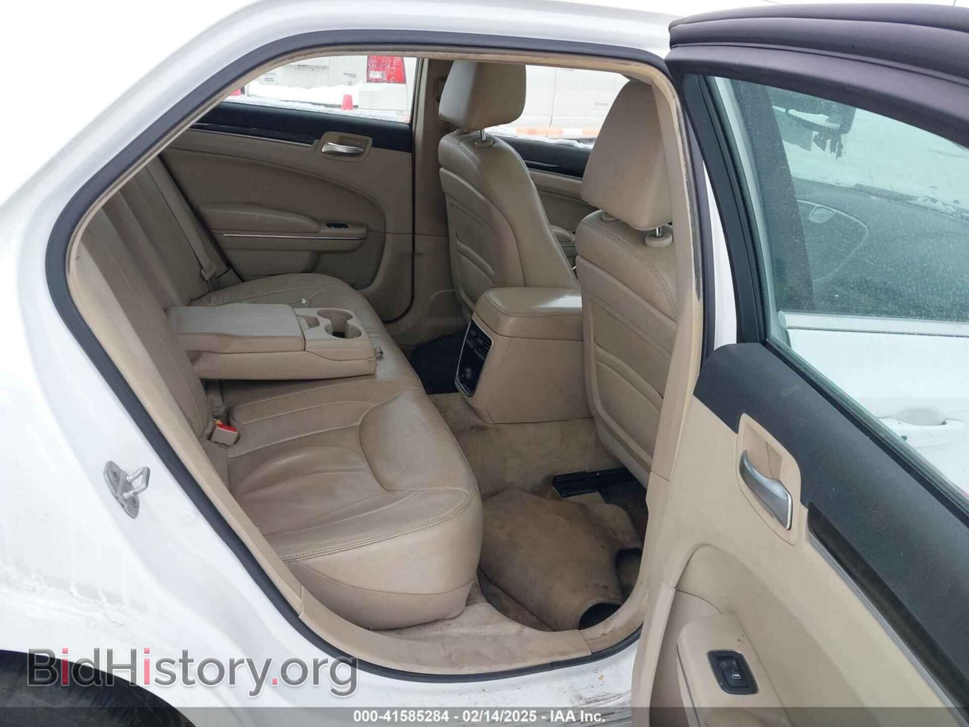 2013 CHRYSLER 300 - VIN: 2C3CCAAG5DH743393 - Фото 8