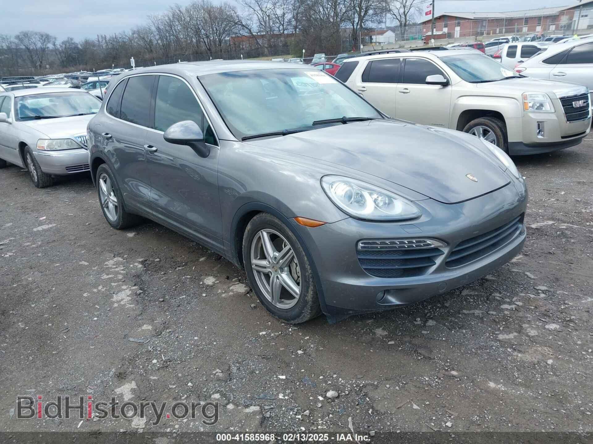 Photo WP1AB2A2XCLA44387 - PORSCHE CAYENNE 2012