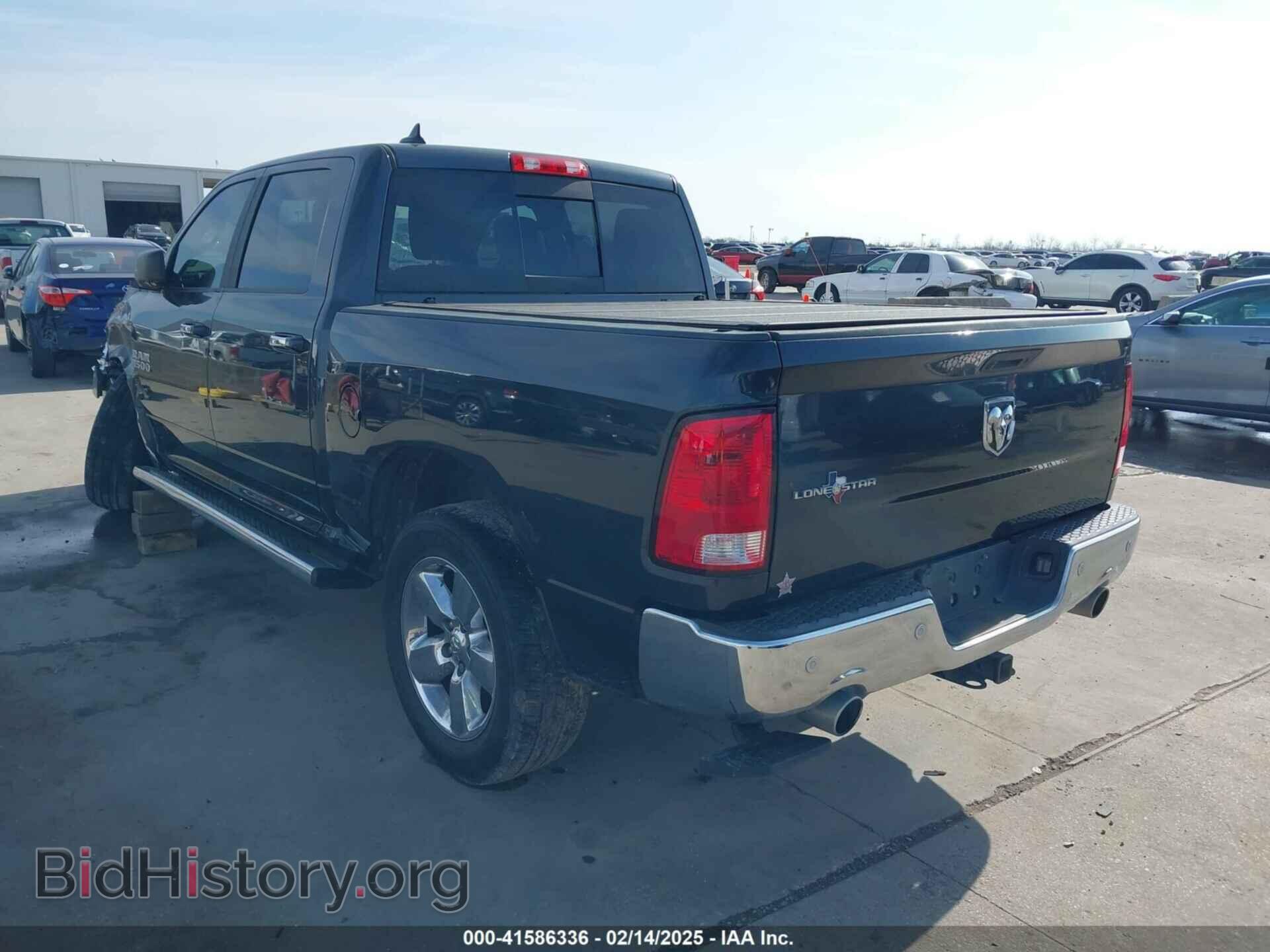 2017 RAM 1500 - VIN: 1C6RR6LTXHS550657 - Фото 3