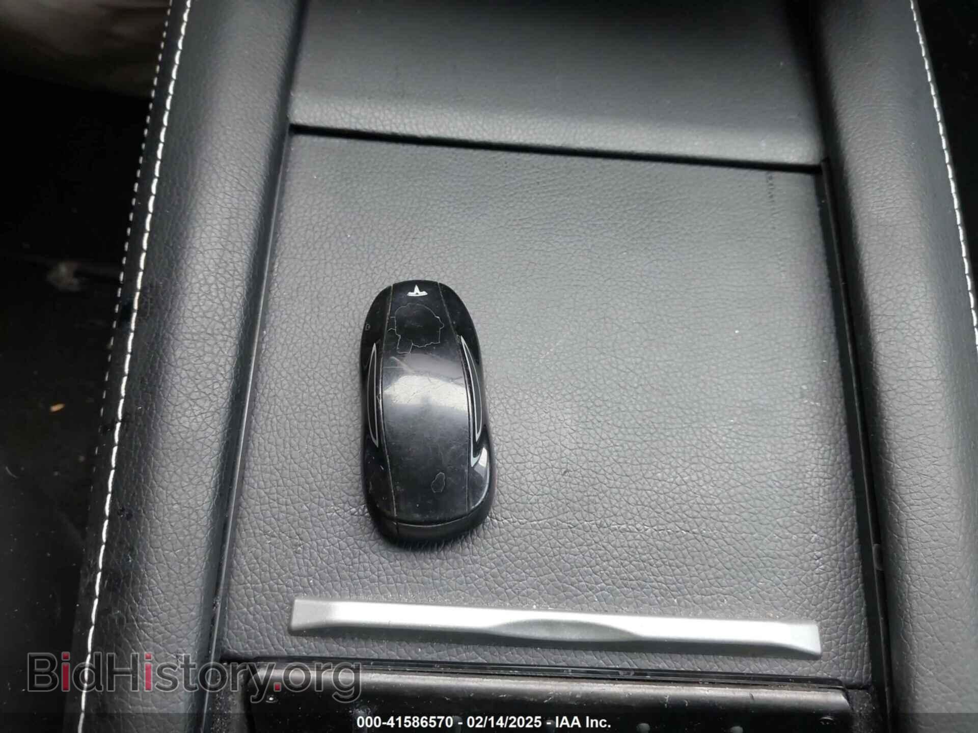 2014 TESLA MODEL S - VIN: 5YJSA1H10EFP32582 - Фото 11