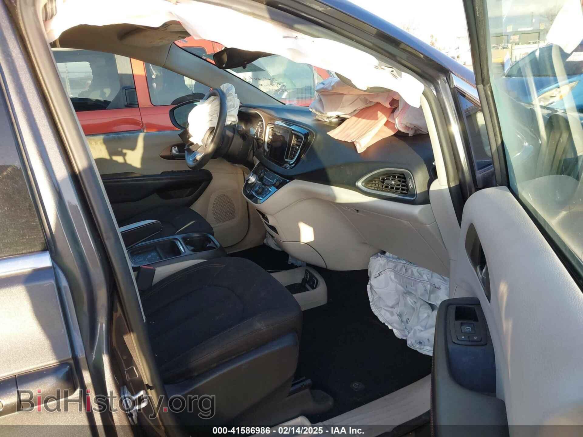 2017 CHRYSLER PACIFICA - VIN: 2C4RC1DG9HR578644 - Фото 5