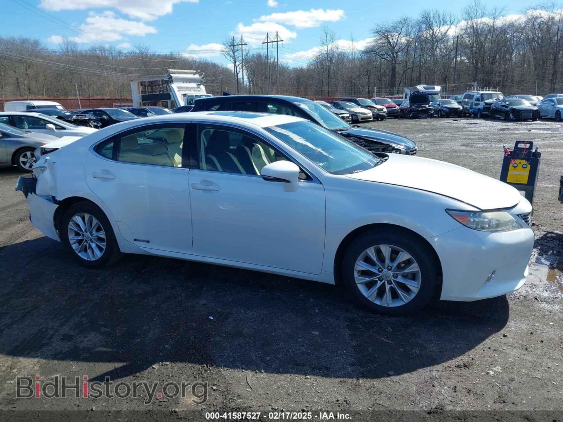 2013 LEXUS ES 300H - VIN: JTHBW1GG1D2024784 - Фото 13