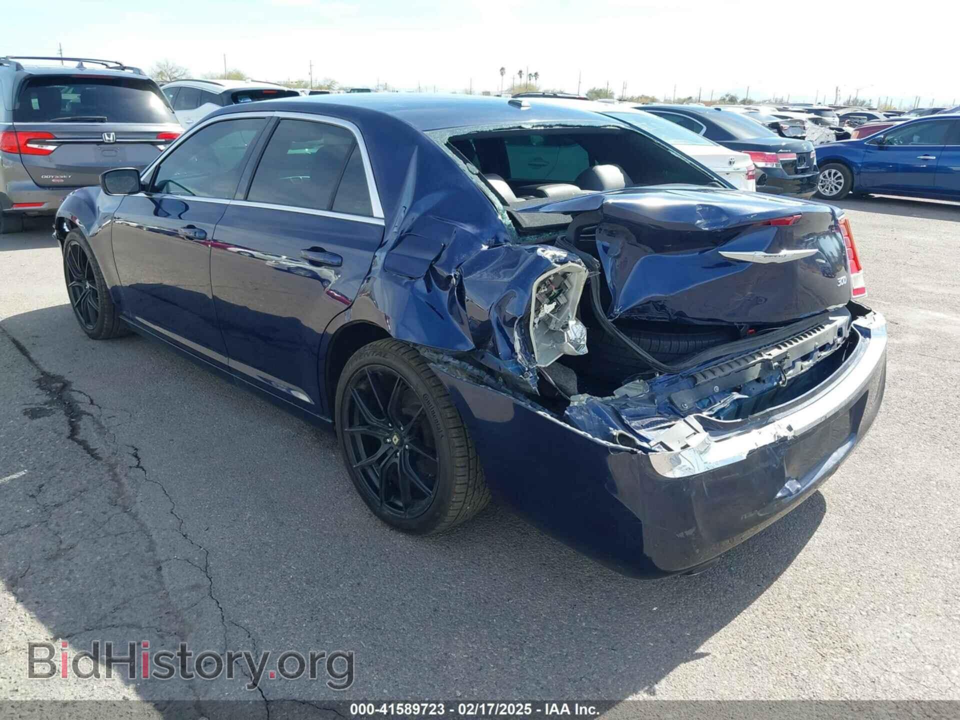 2014 CHRYSLER 300 - VIN: 2C3CCAAG6EH200054 - Фото 6