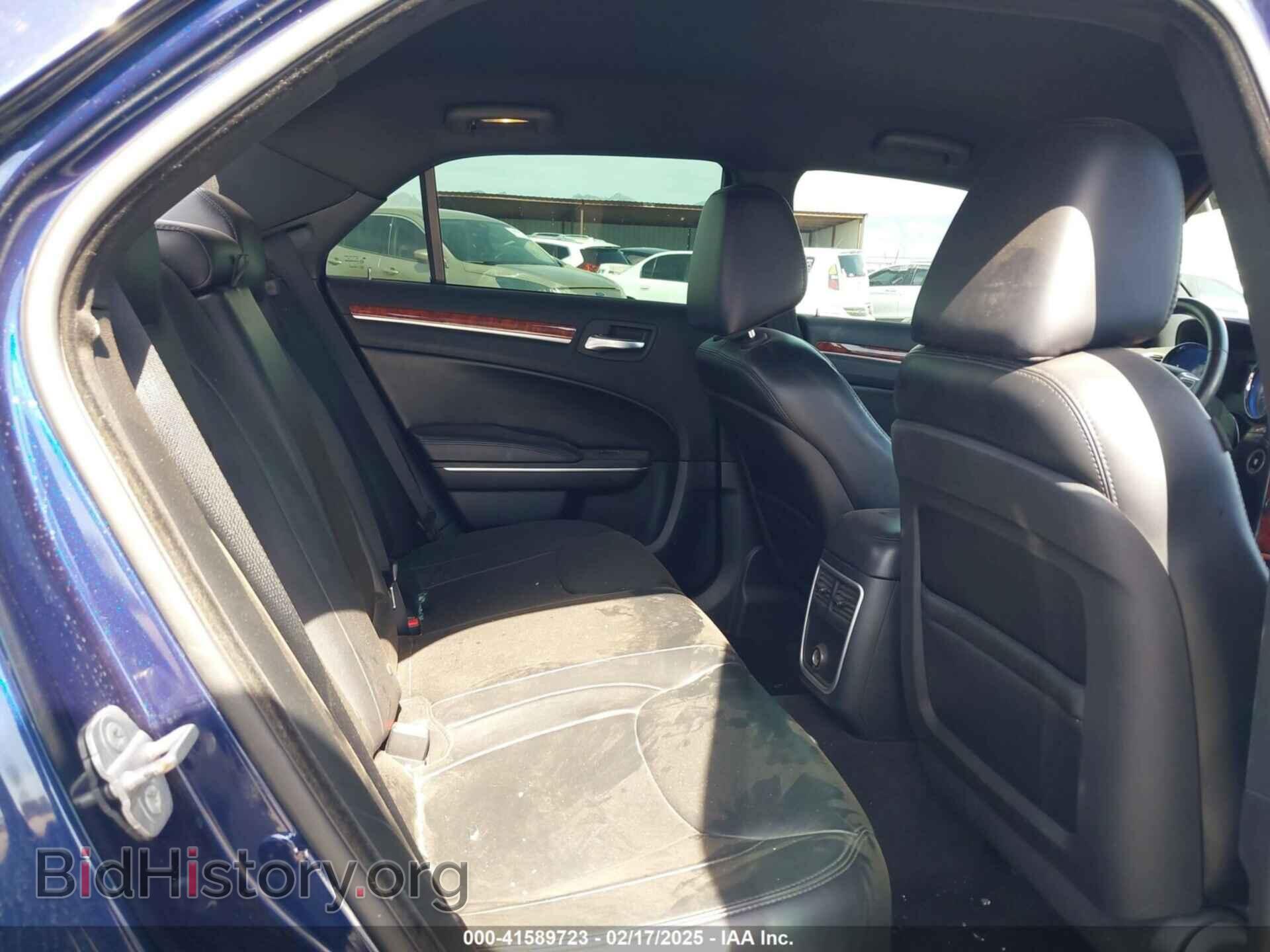 2014 CHRYSLER 300 - VIN: 2C3CCAAG6EH200054 - Фото 8