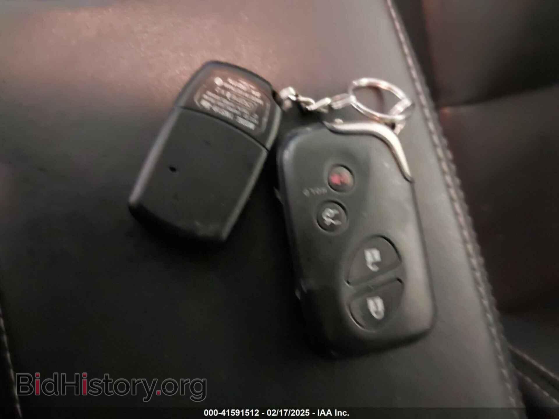 2011 LEXUS IS 350 - VIN: JTHCE5C22B5001213 - Фото 11