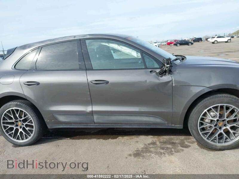 2016 Porsche MACAN (VIN WP1AB2A56GLB45913) — photo 14 of 17