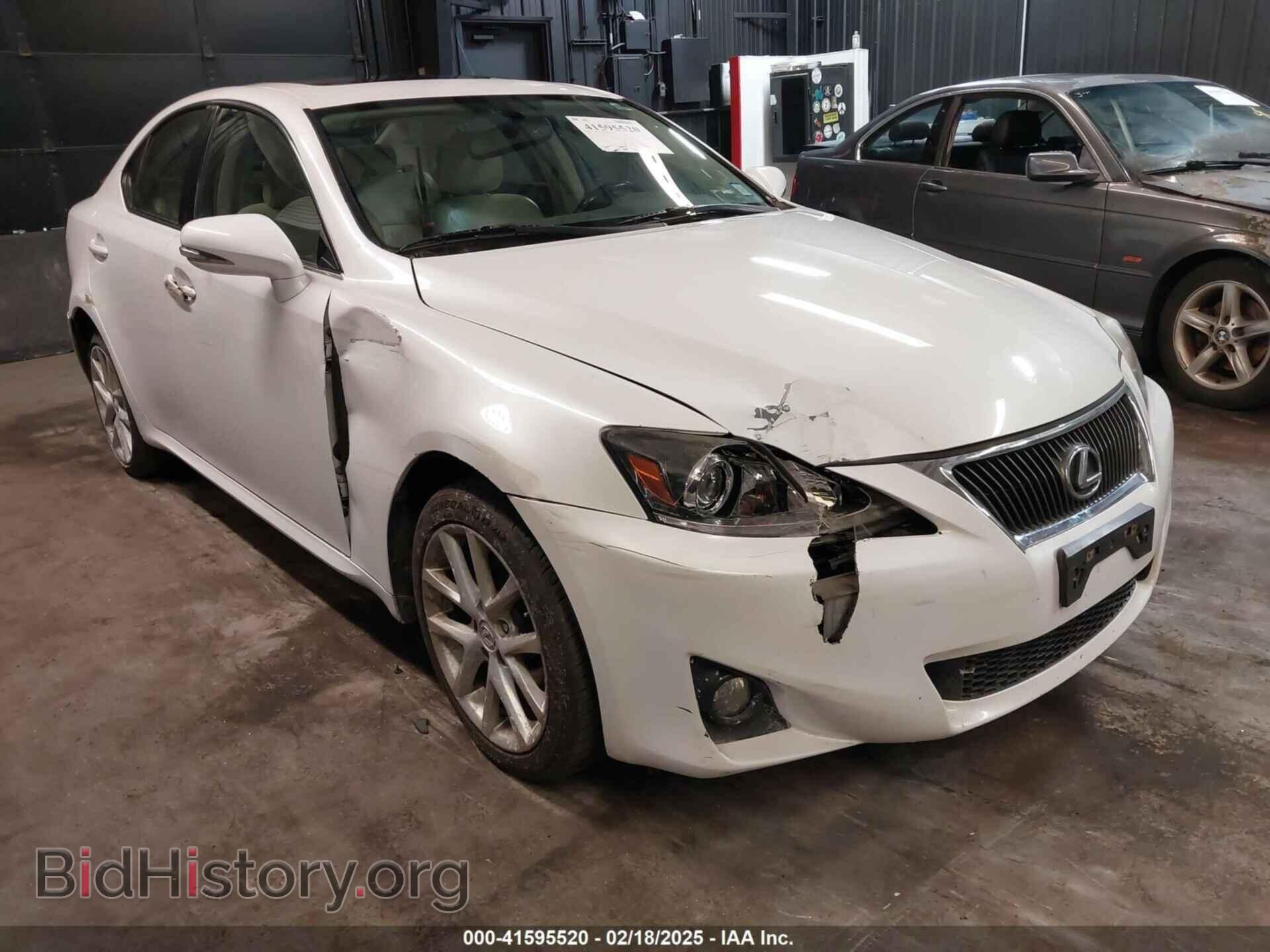 Фотография JTHCF5C20D5063614 - LEXUS IS 250 2013