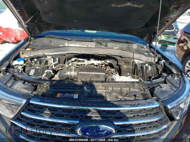 2022 Ford EXPLORER (VIN 1FMSK8DH4NGA61315) — photo 10 of 16