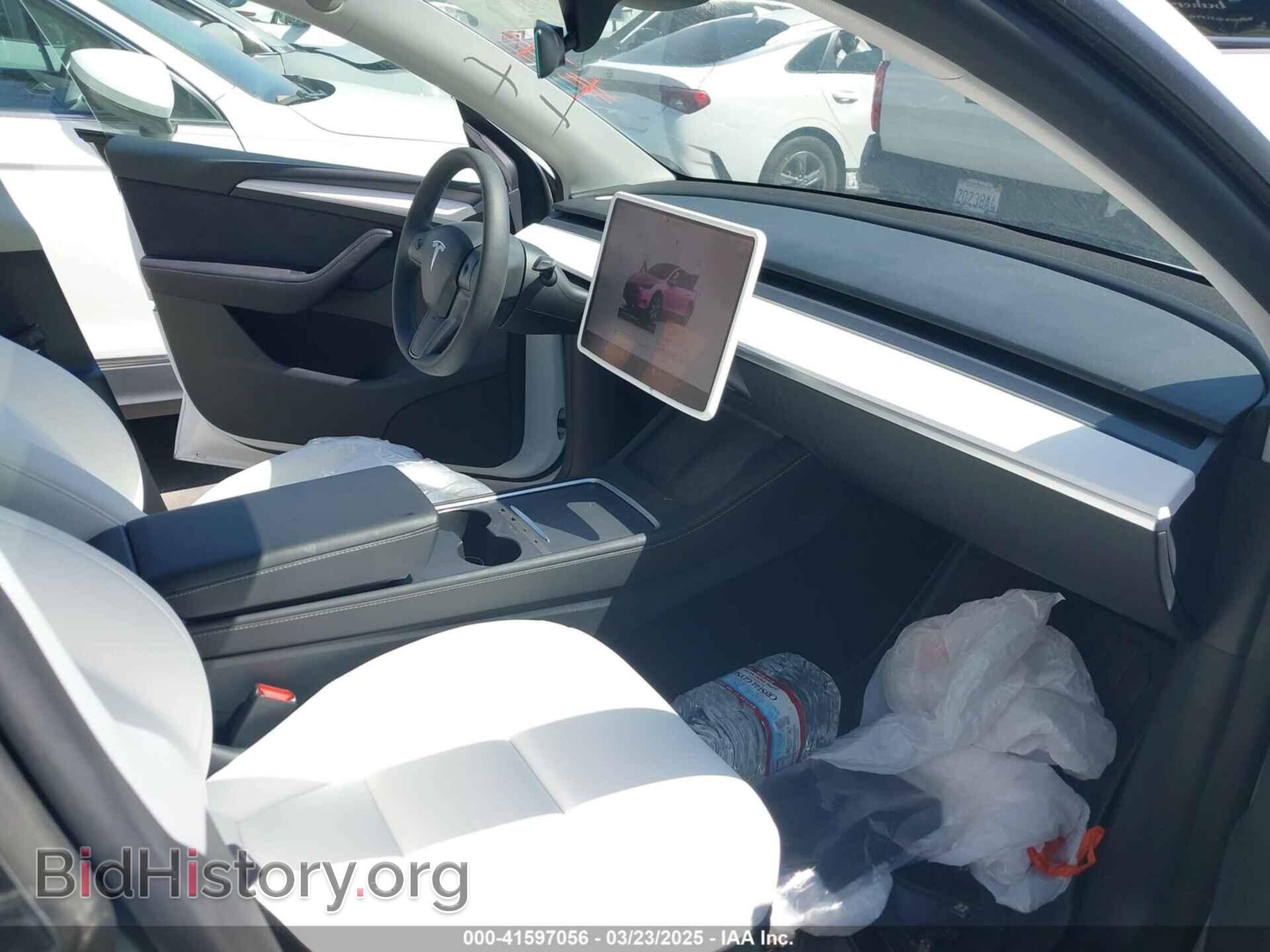 2024 TESLA MODEL Y - VIN: 7SAYGDED2RF017448 - Фото 5