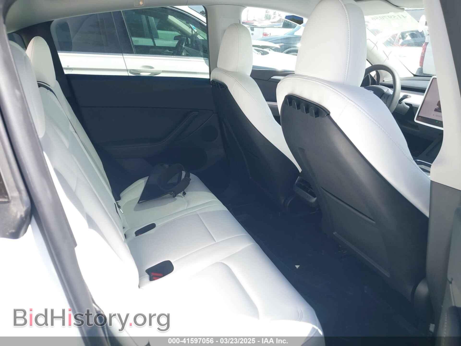 2024 TESLA MODEL Y - VIN: 7SAYGDED2RF017448 - Фото 8