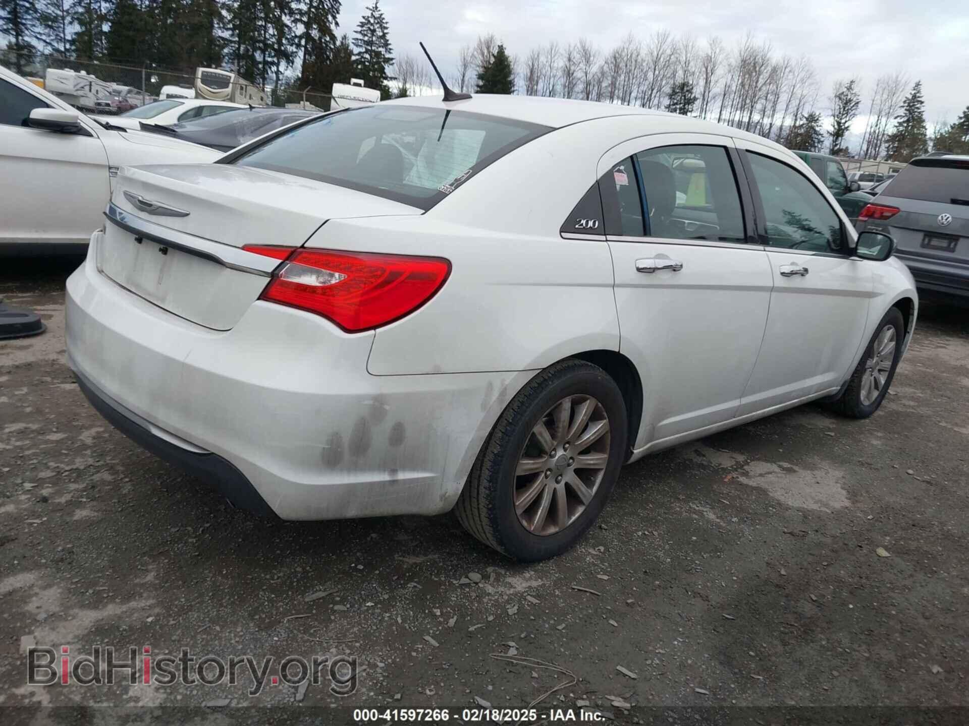 2013 CHRYSLER 200 - VIN: 1C3CCBCG5DN528722 - Фото 4